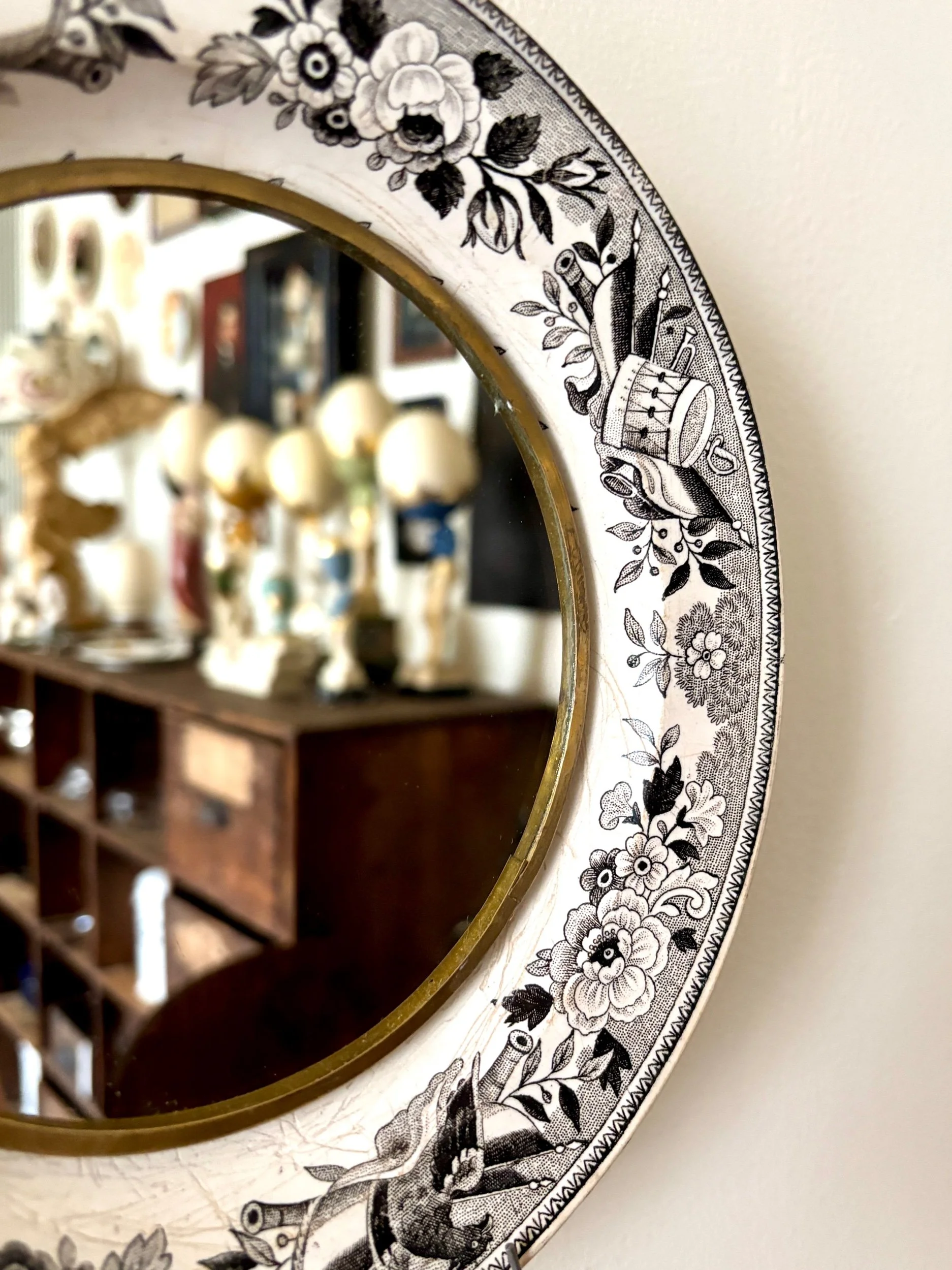 oculus-17-creil-montereau-miroir-assiette-terre-de-fer-axs-design-paris-france