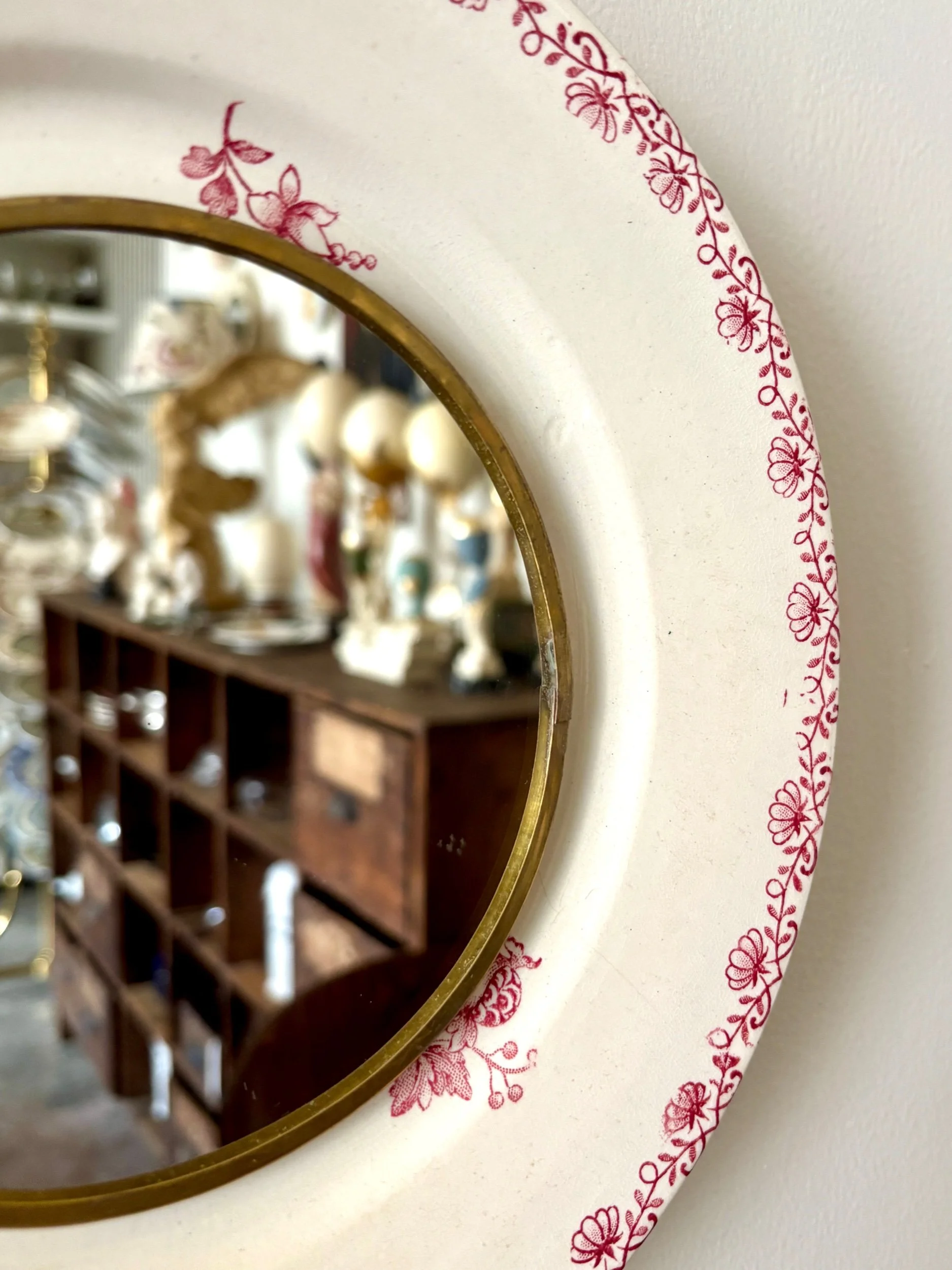 oculus-23-sarreguemines-alma-miroir-assiette-terre-de-fer-axs-design-paris-france