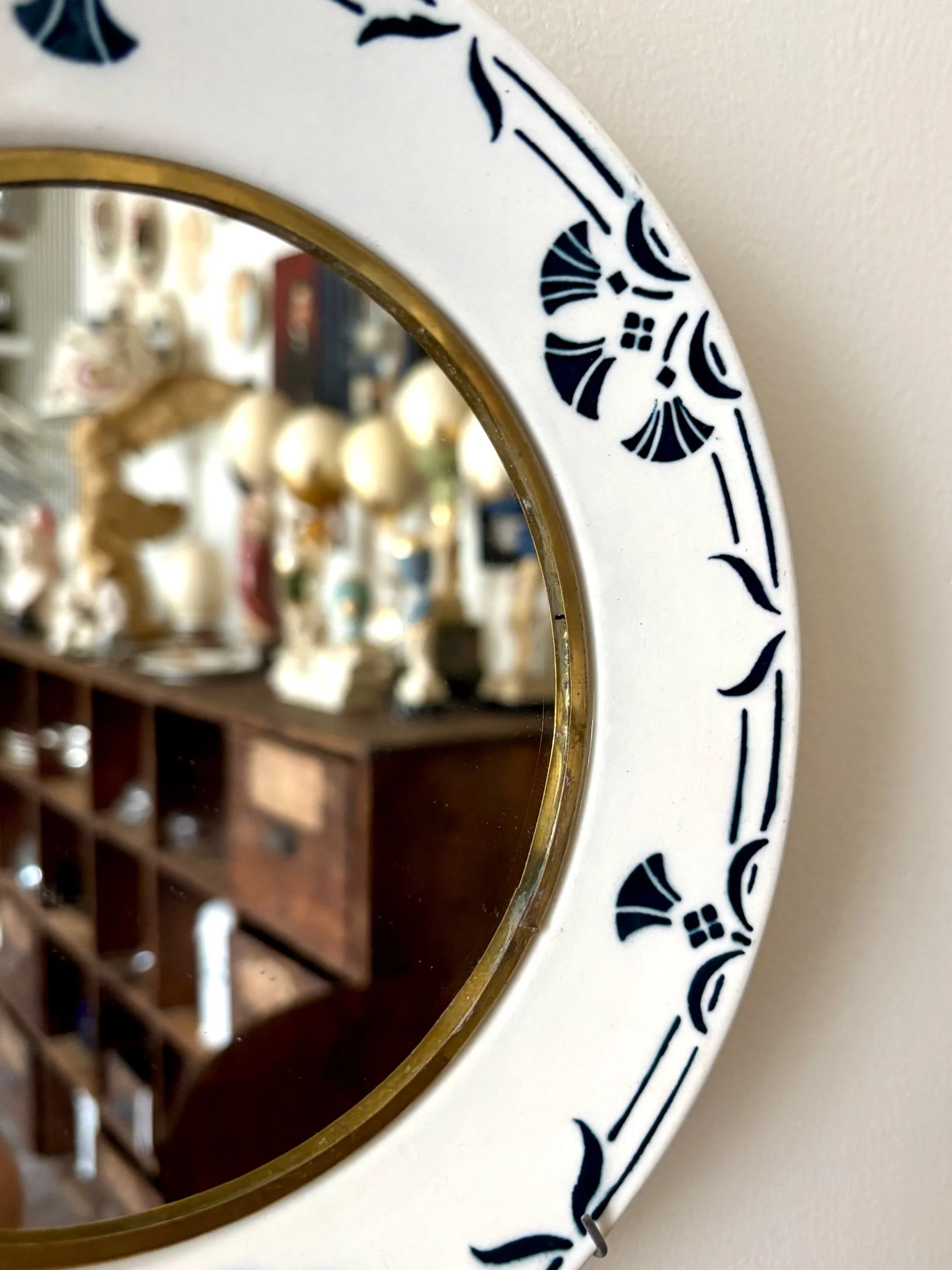 oculus-22-bandonviller-dinan-miroir-assiette-terre-de-fer-axs-design-paris-france