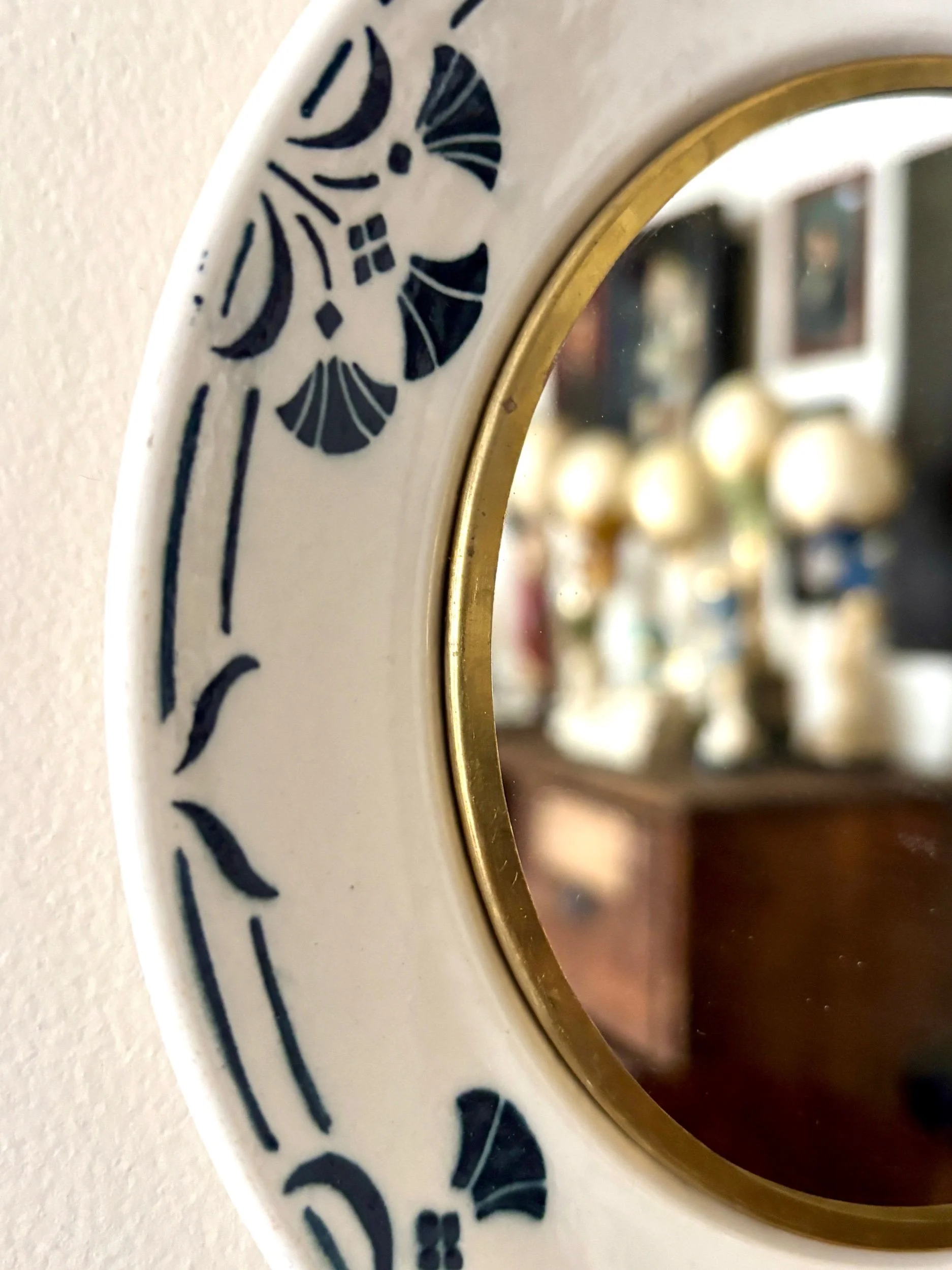 oculus-22-bandonviller-dinan-miroir-assiette-terre-de-fer-axs-design-paris-france