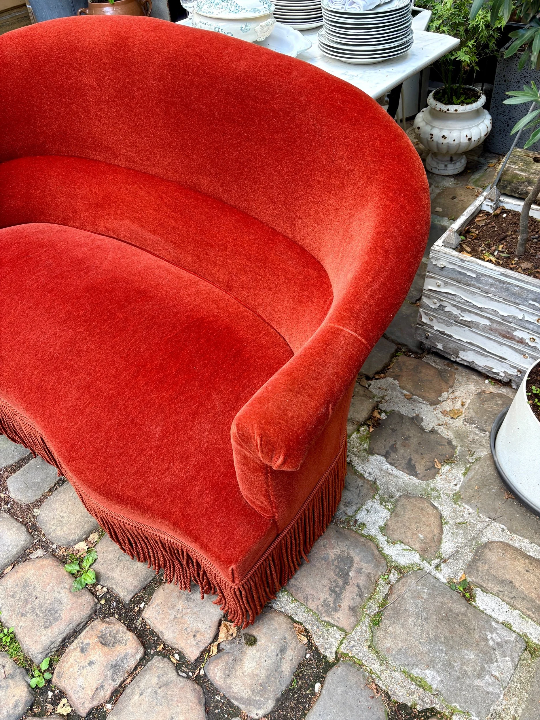 banquette-2-places-velours-terracotta-assise-vintage-axs-design-paris-france