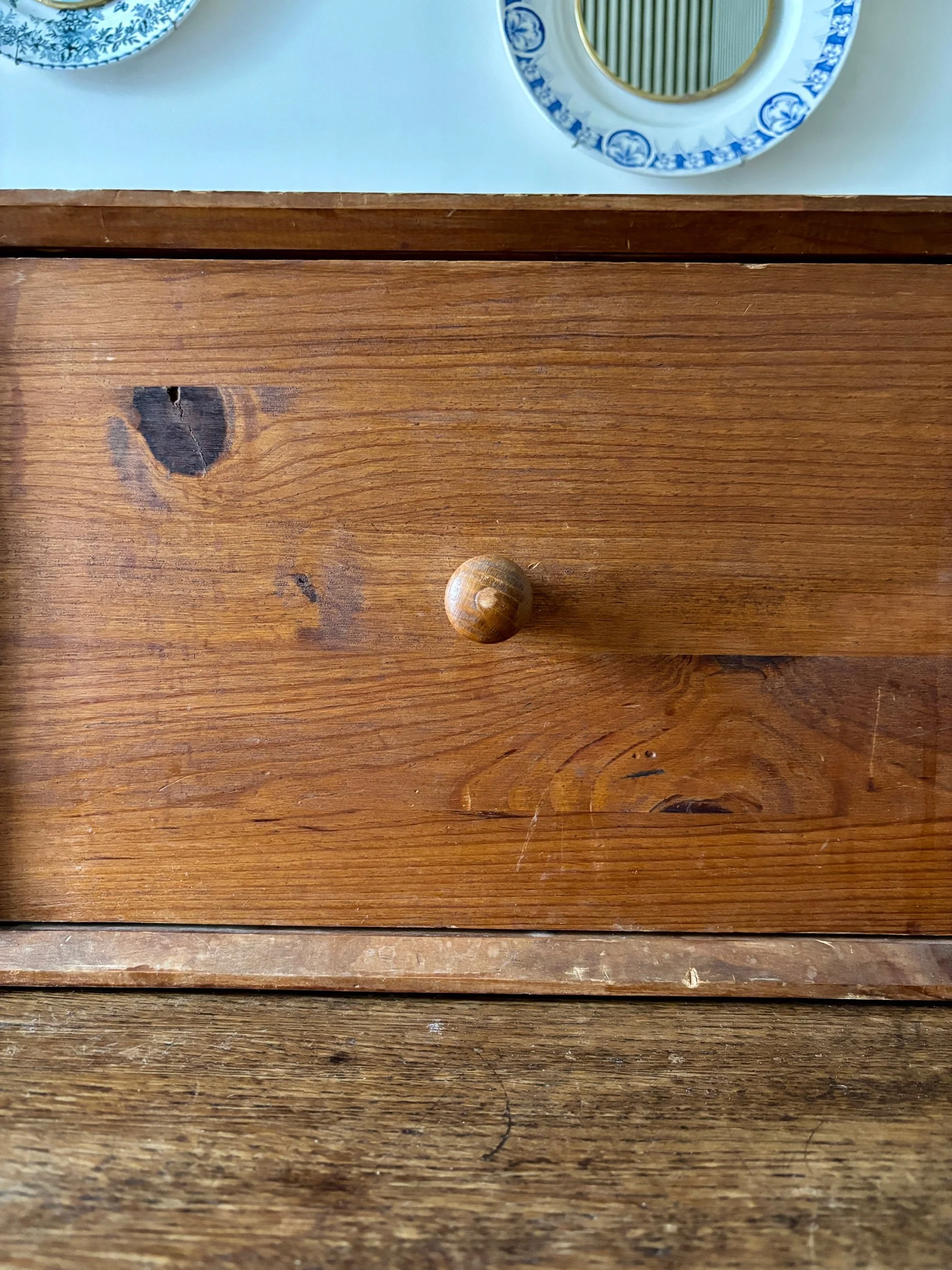 caisson-1-tiroir-bois-fonce-beige-meuble-rangement-decoration-vintage-axs-design-paris-france