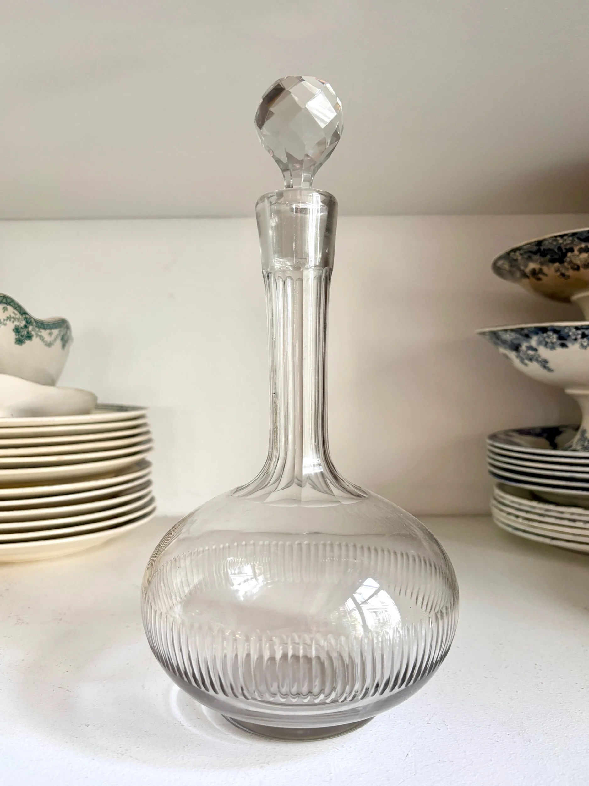 carafe-liqueur-verre-cisele-vaisselle-vintage-axs-design-paris-france
