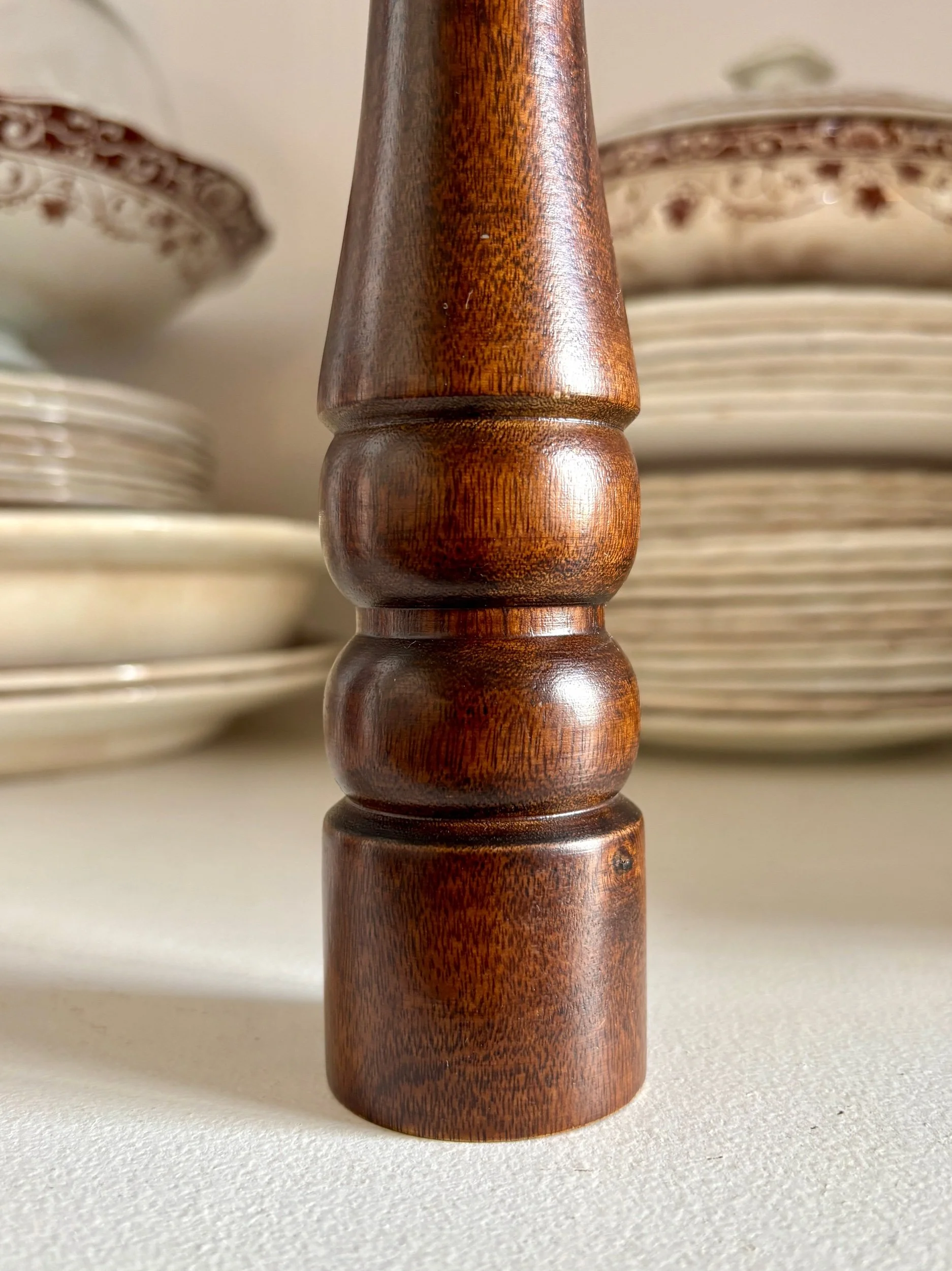 Saliere-poivrier-bois-tourne-1-accessoire-cuisine-vaisselle-vintage-axs-design-paris-france