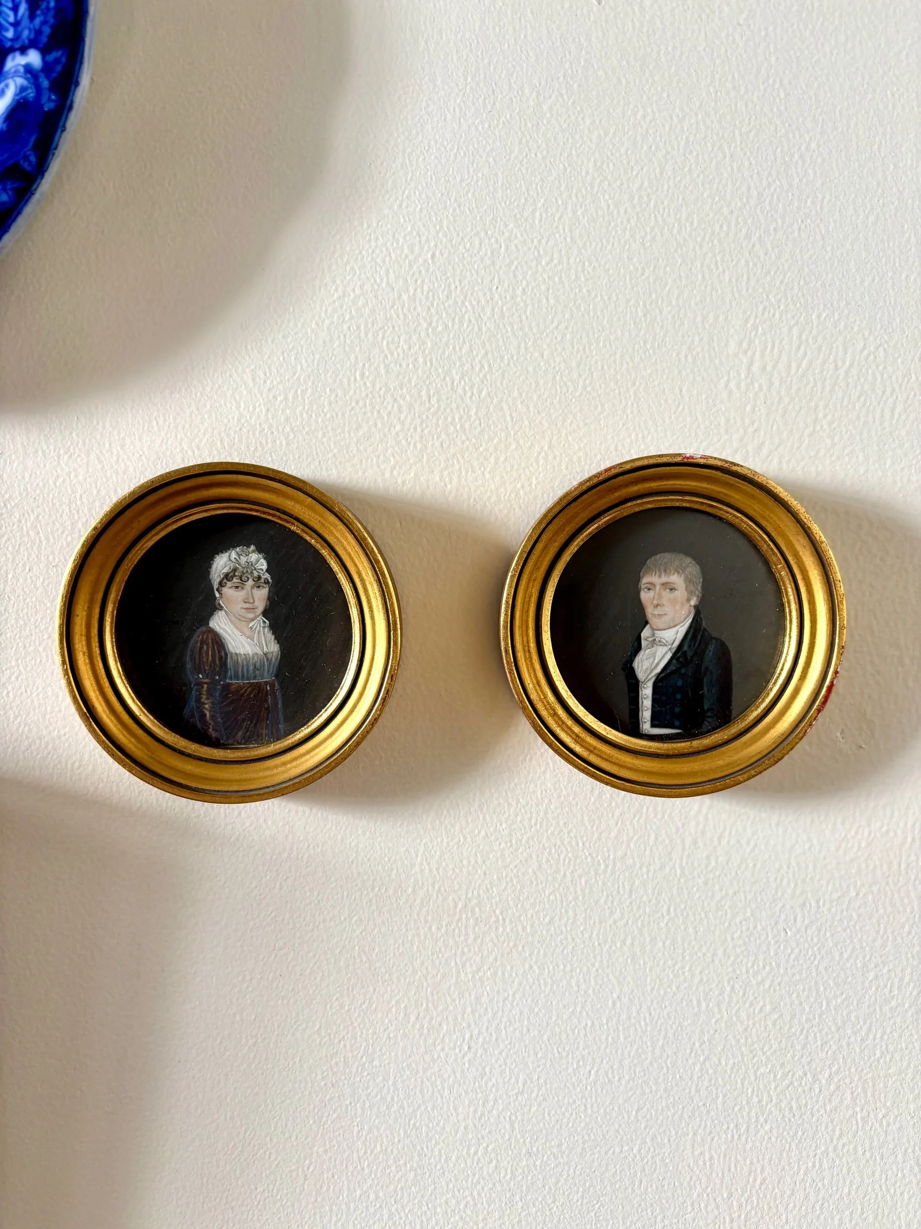 2-portraits-miniatures-peinture-prosper-1807-art-vintage-axs-design-paris-france