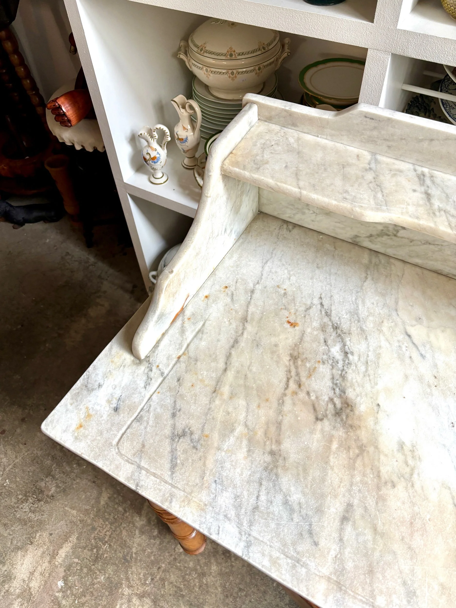 coiffeuse-meuble-de-toilette-bois-tourne-marbre-gris-meuble-table-vintage-axs-design-paris-france