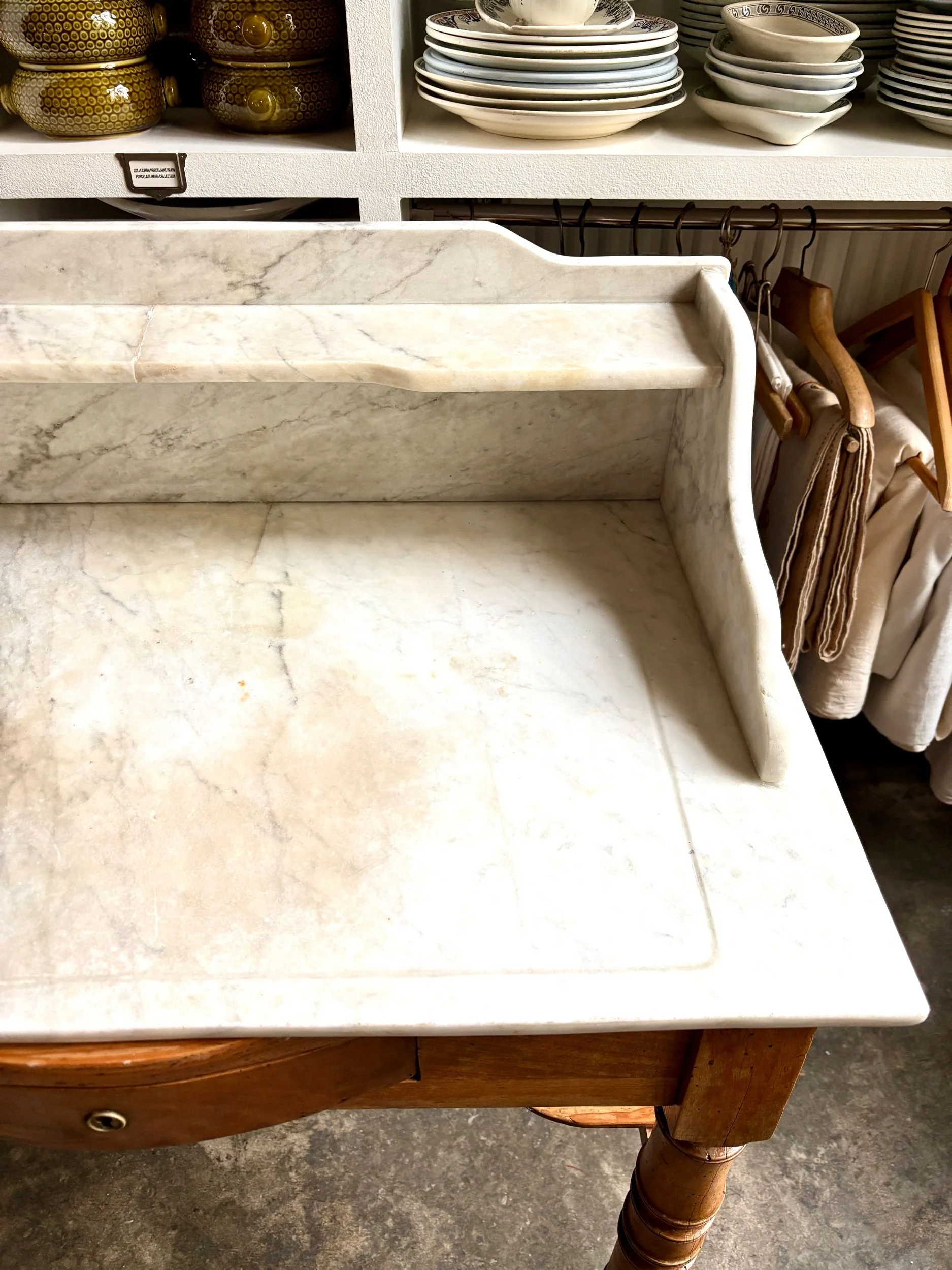 coiffeuse-meuble-de-toilette-bois-tourne-marbre-gris-meuble-table-vintage-axs-design-paris-france