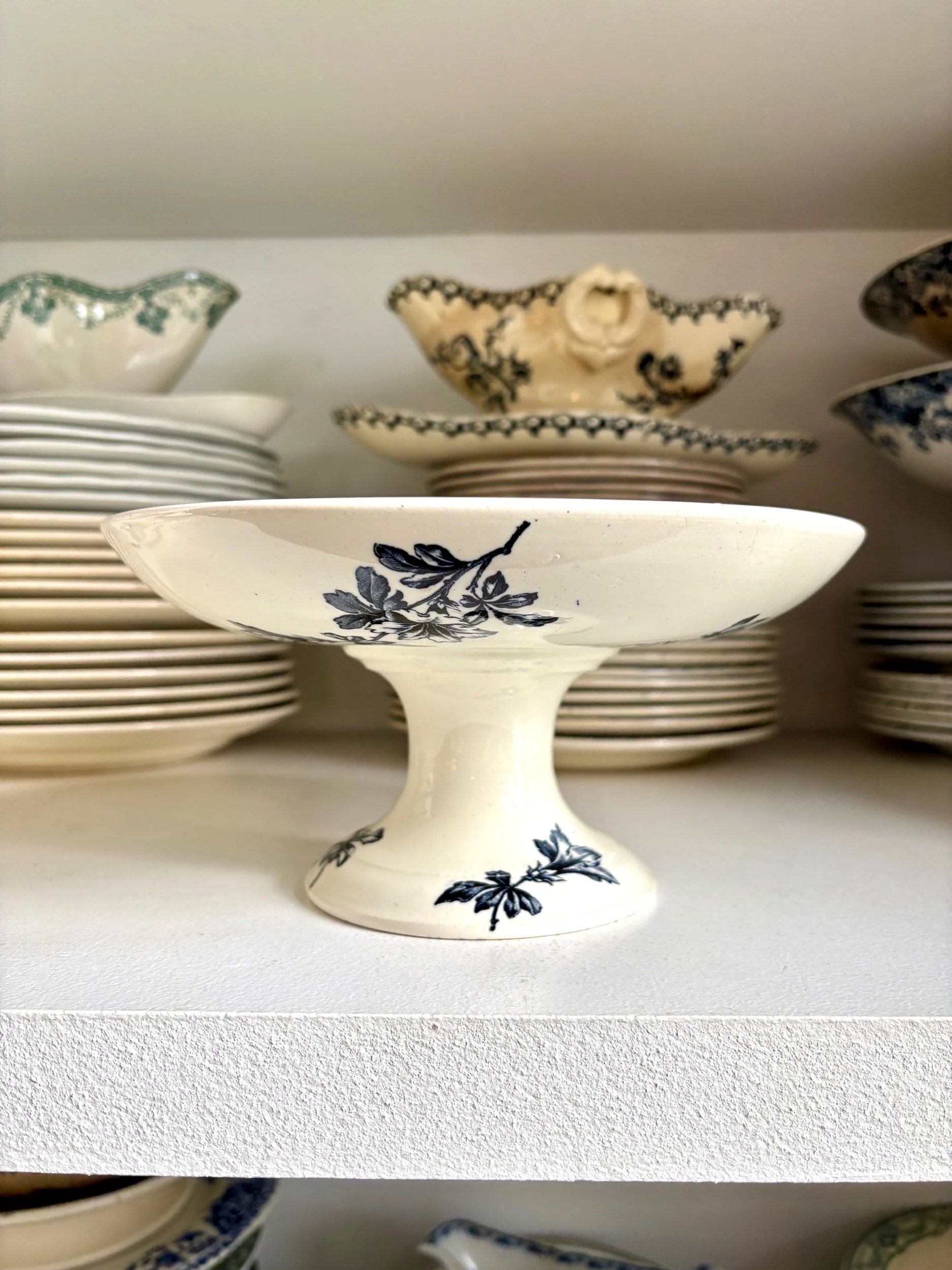 compotier-terre-de-fer-azalea-blanc-bleu-luneville-vaisselle-vintage-axs-design-paris-france