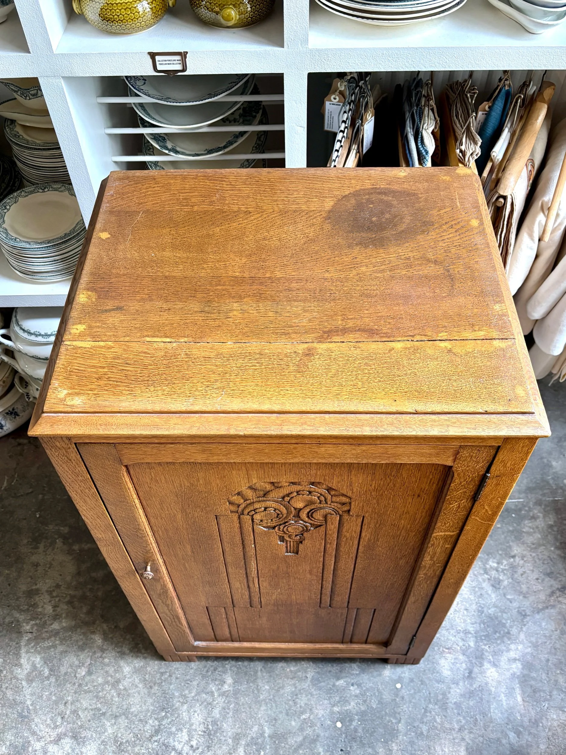 confiturier-buffet-bois-fonce-meuble-rangement-vintage-axs-design-paris-france