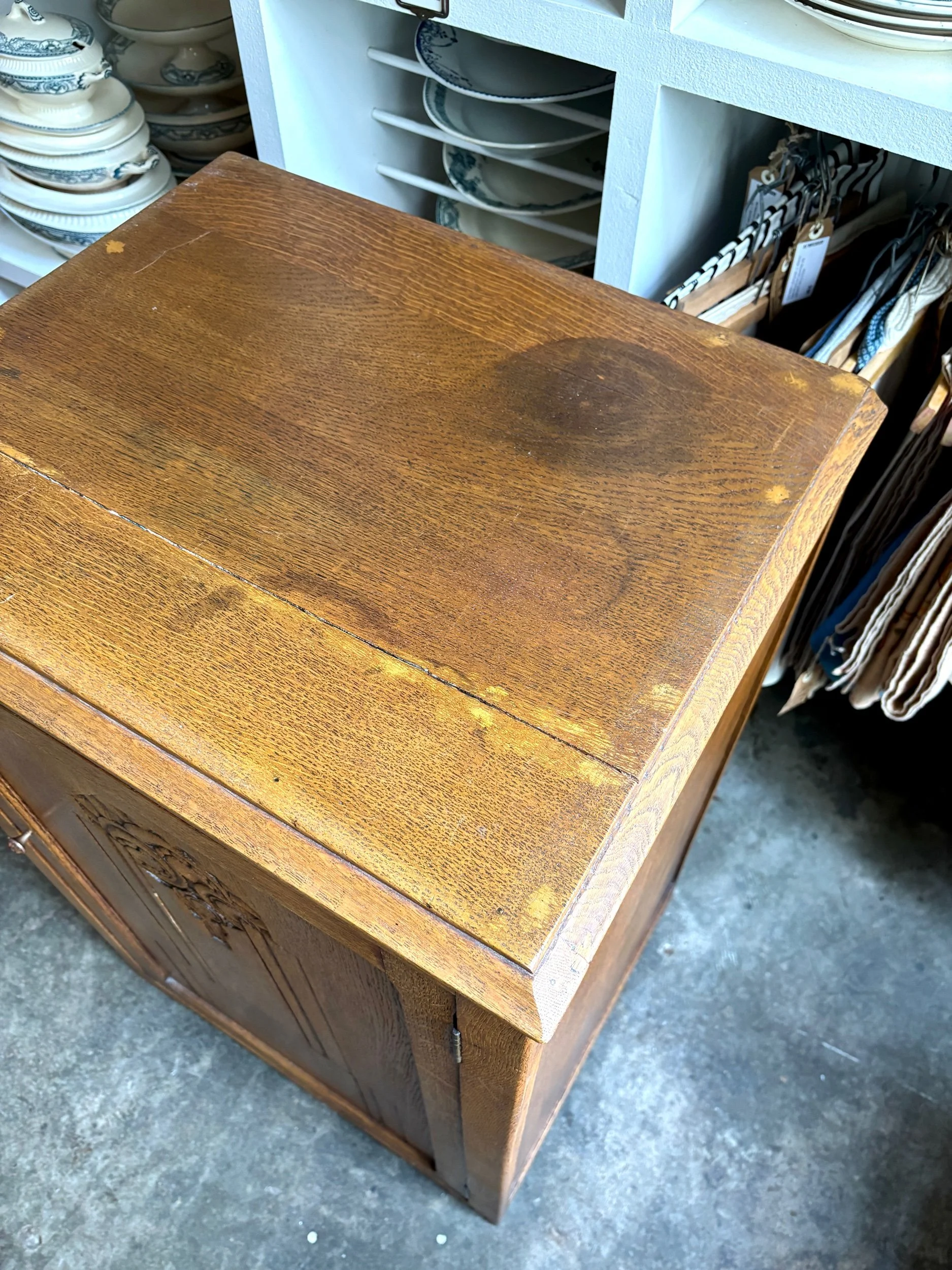 confiturier-buffet-bois-fonce-meuble-rangement-vintage-axs-design-paris-france
