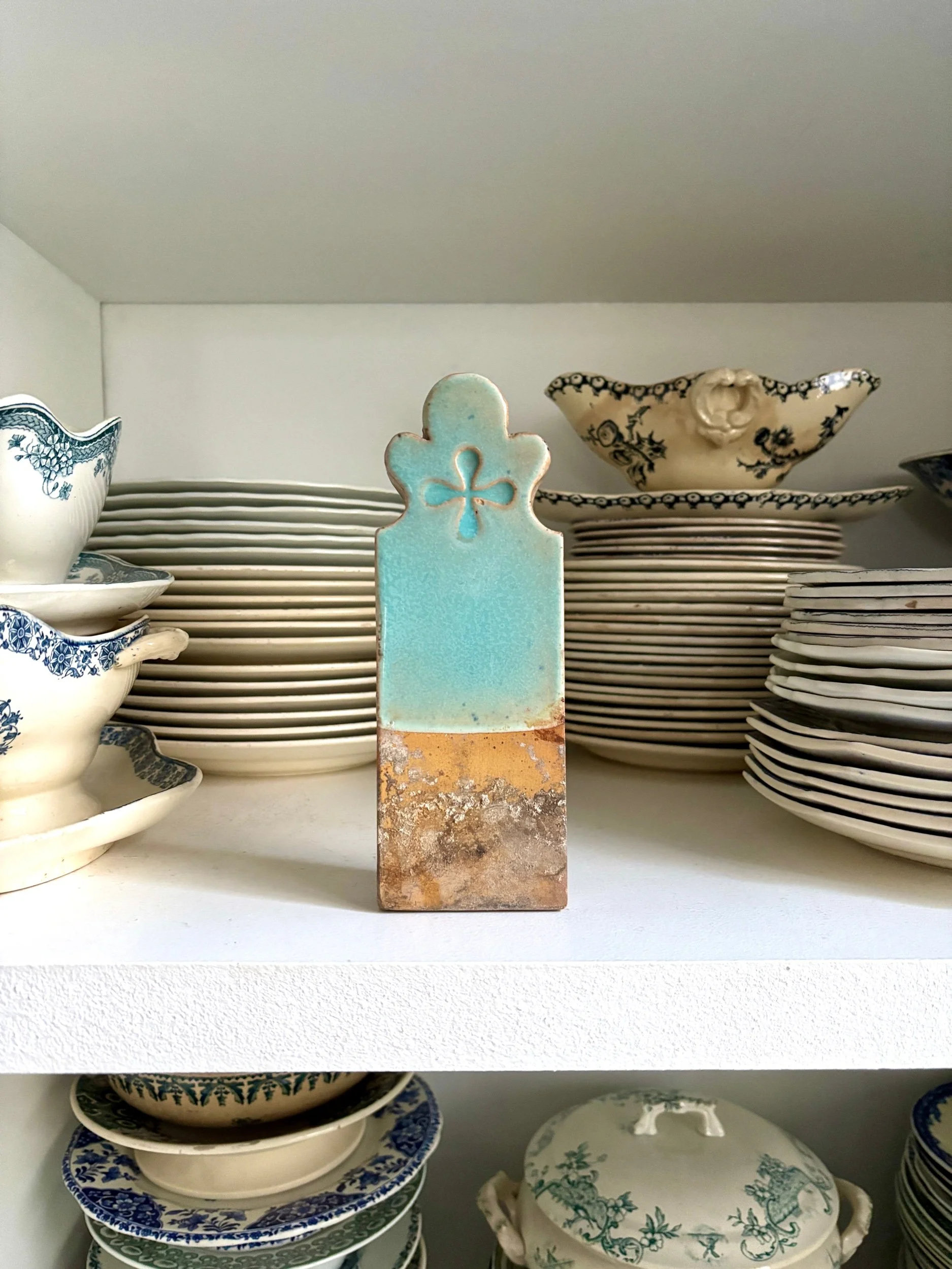 ornement-carreau-emile-muller-ceramique-bleu-jardin-vintage-axs-design-paris-france