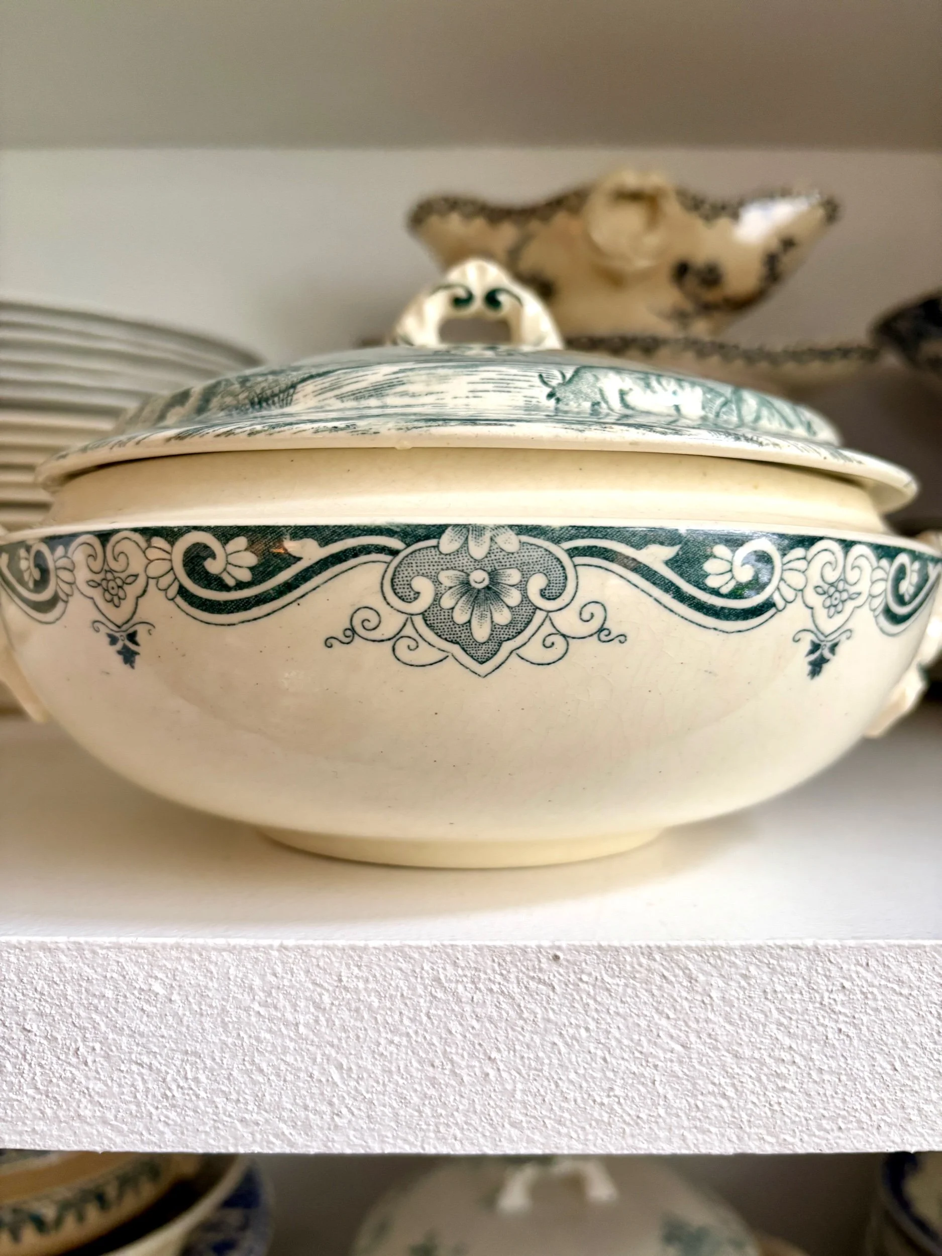 petite-soupiere-salins-delft-terre-de-fer-blanc-bleu-vaisselle-vintage-axs-design-paris-france