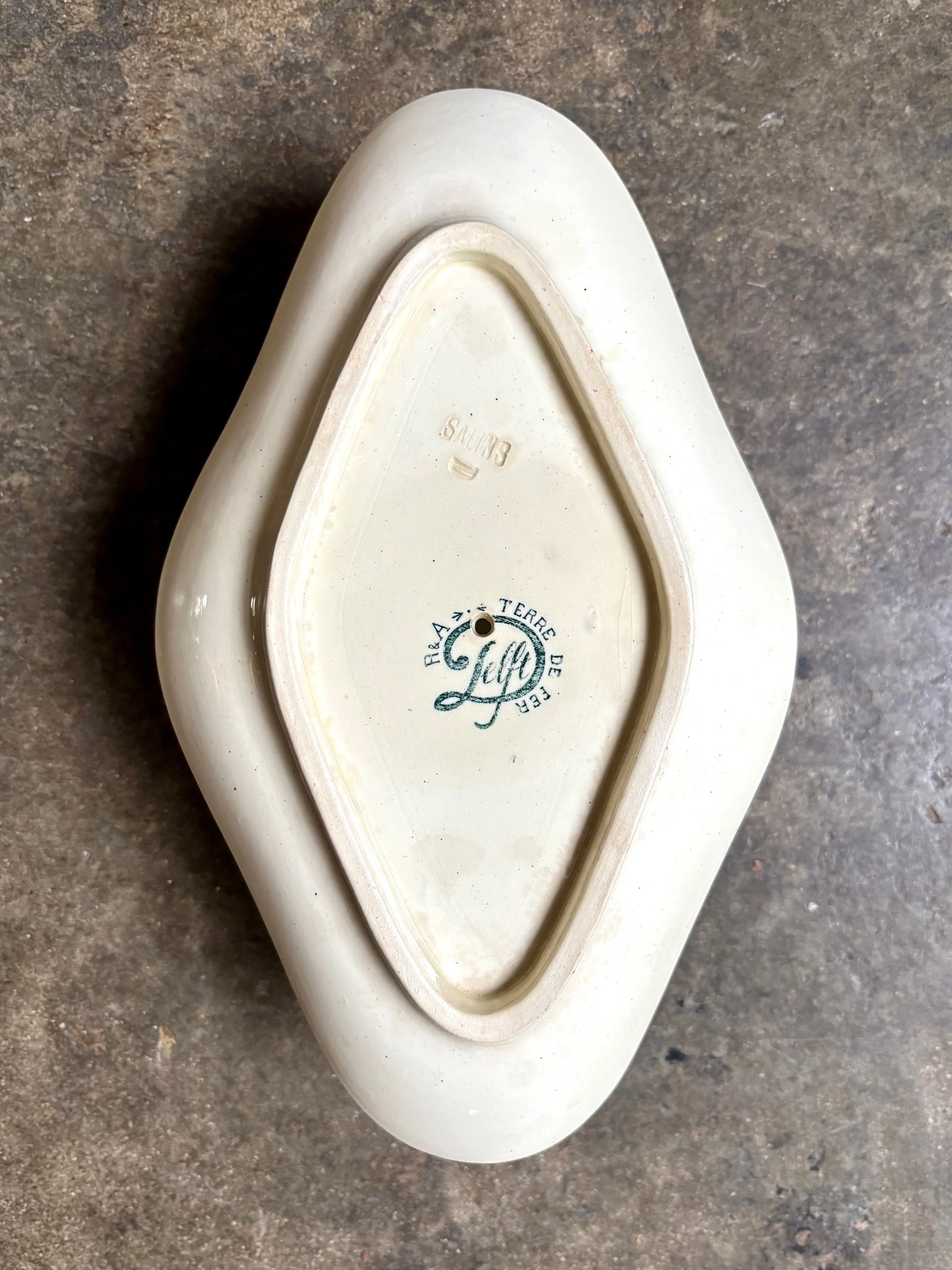 sauciere-salins-delft-terre-de-fer-blanc-bleu-vaisselle-vintage-axs-design-paris-france