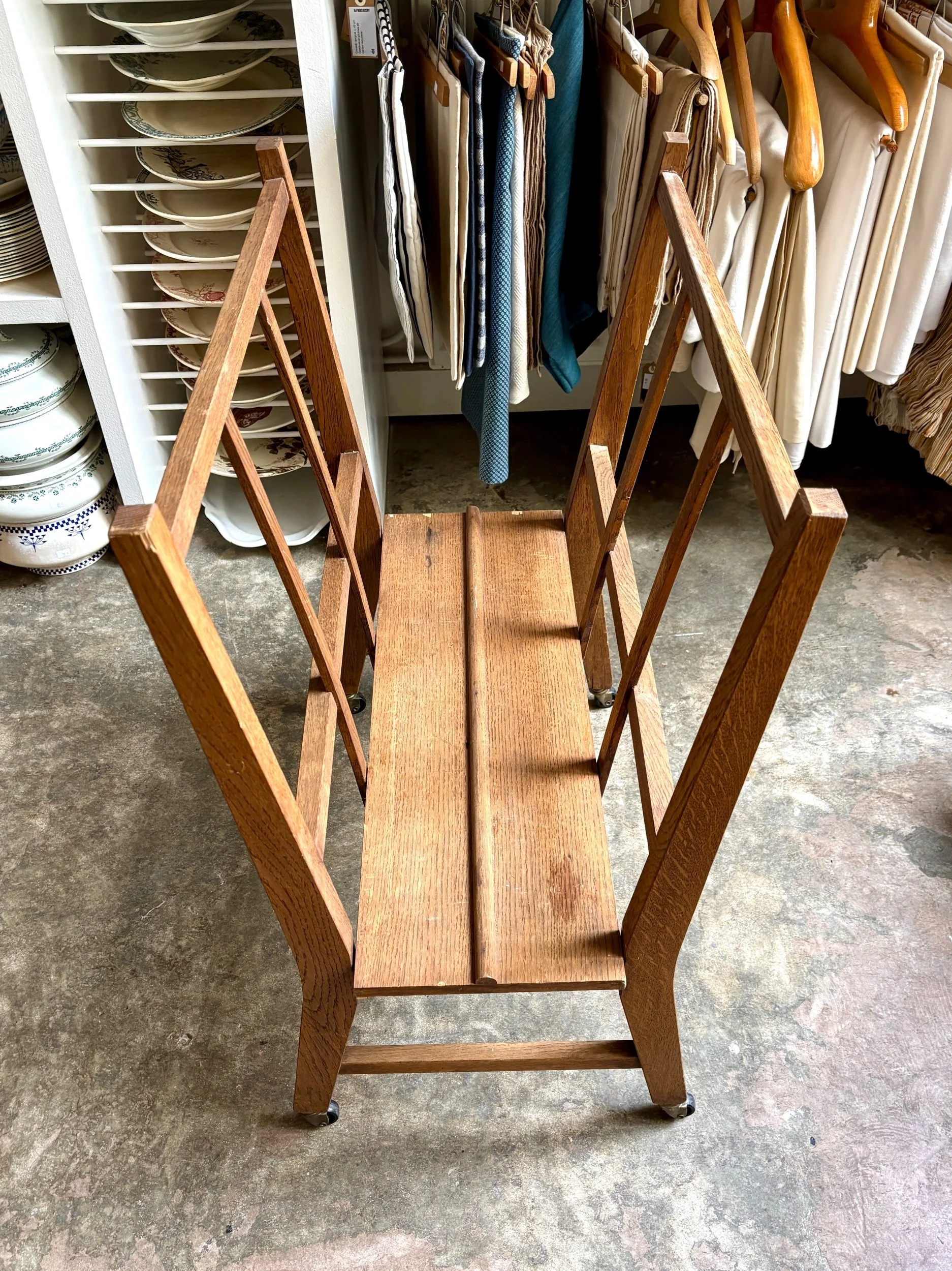 porte-cartons-dessin-bois-fonce-meuble-rangement-vintage-axs-design-paris-france