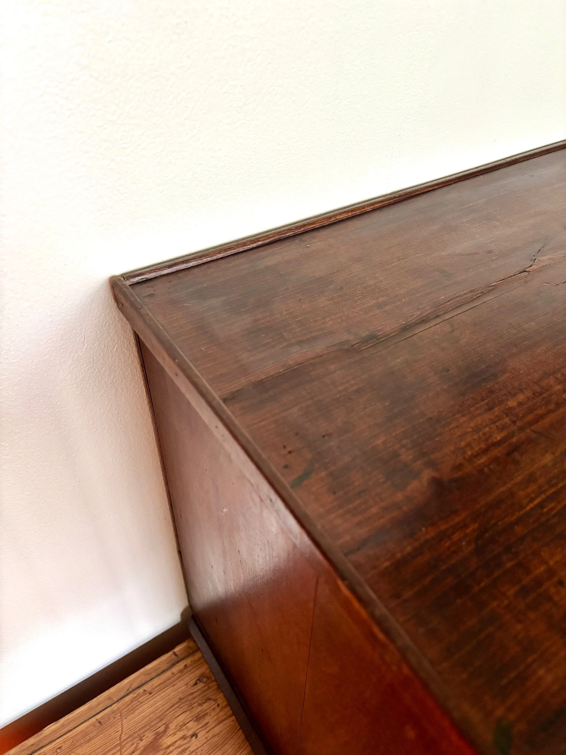 meuble-rangement-cabinet-4-tiroirs-bois-fonce-mobilier-classique-vintage-axs-design-paris-france