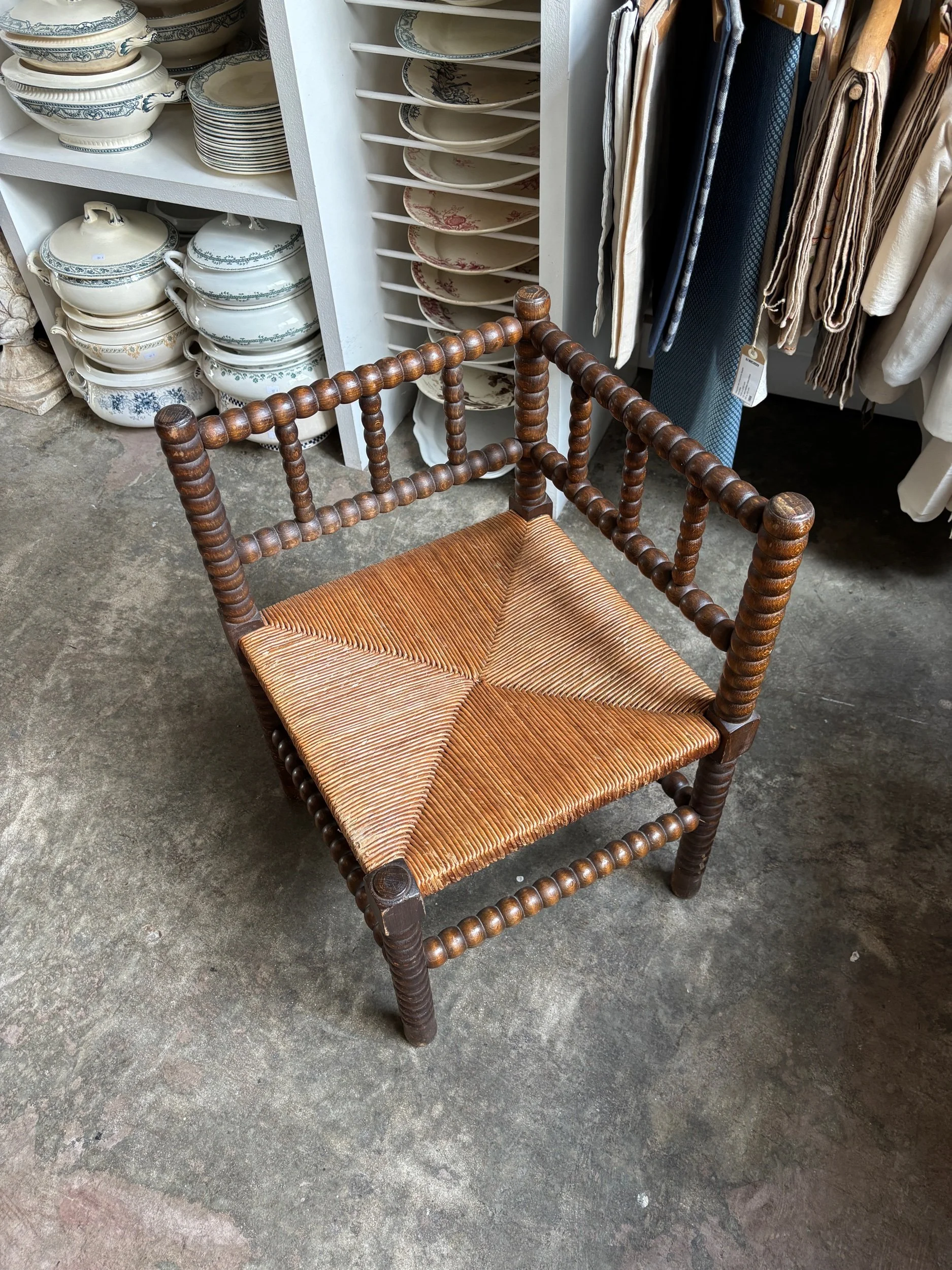 chaise-coin-bois-tourne-paille-assise-vintage-axs-design-paris-france