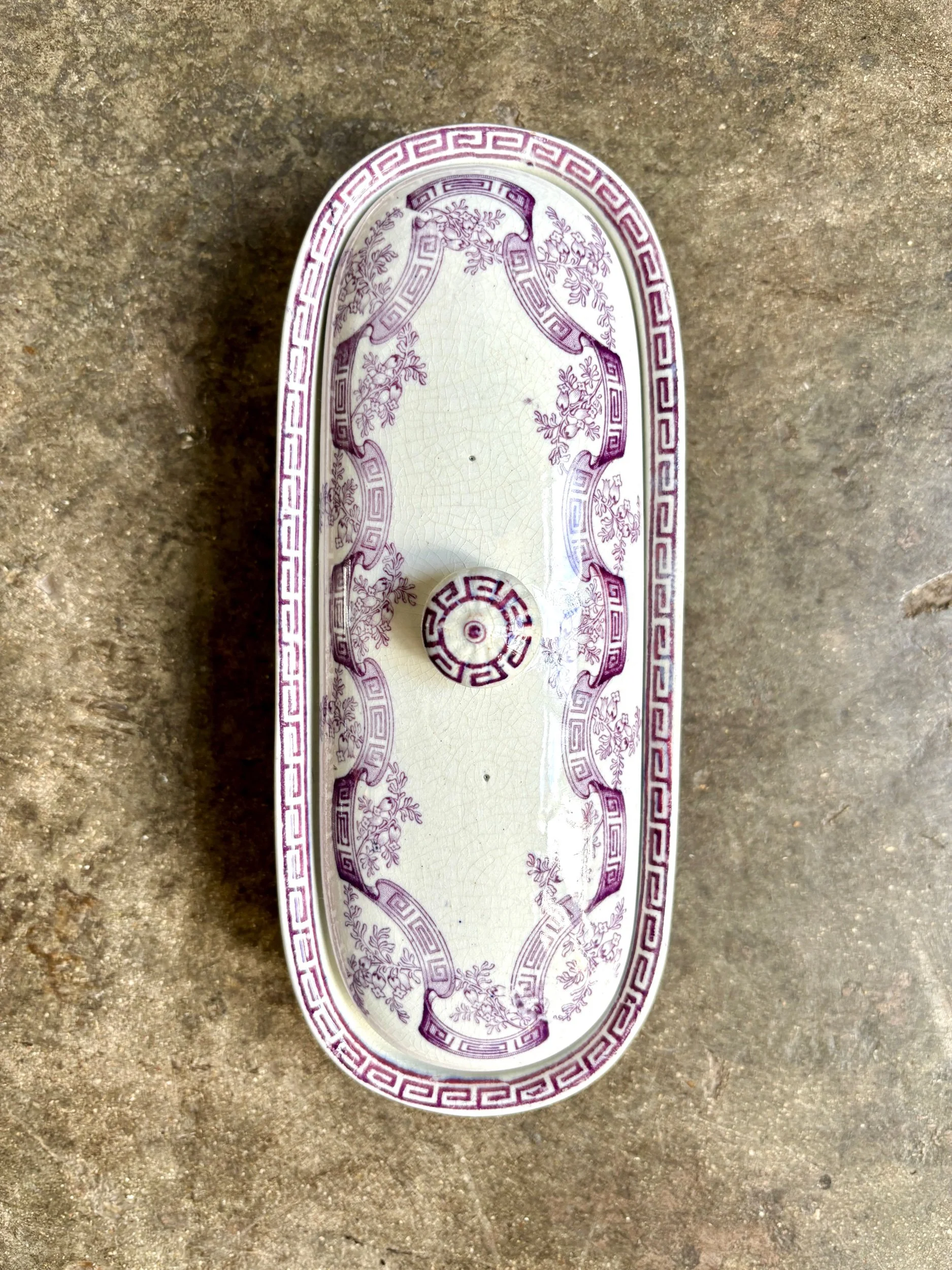 boite-peigne-vide-poche-erica-terre-de-fer-blanc-violet-decoration-rangement-vintage-axs-design-paris-france