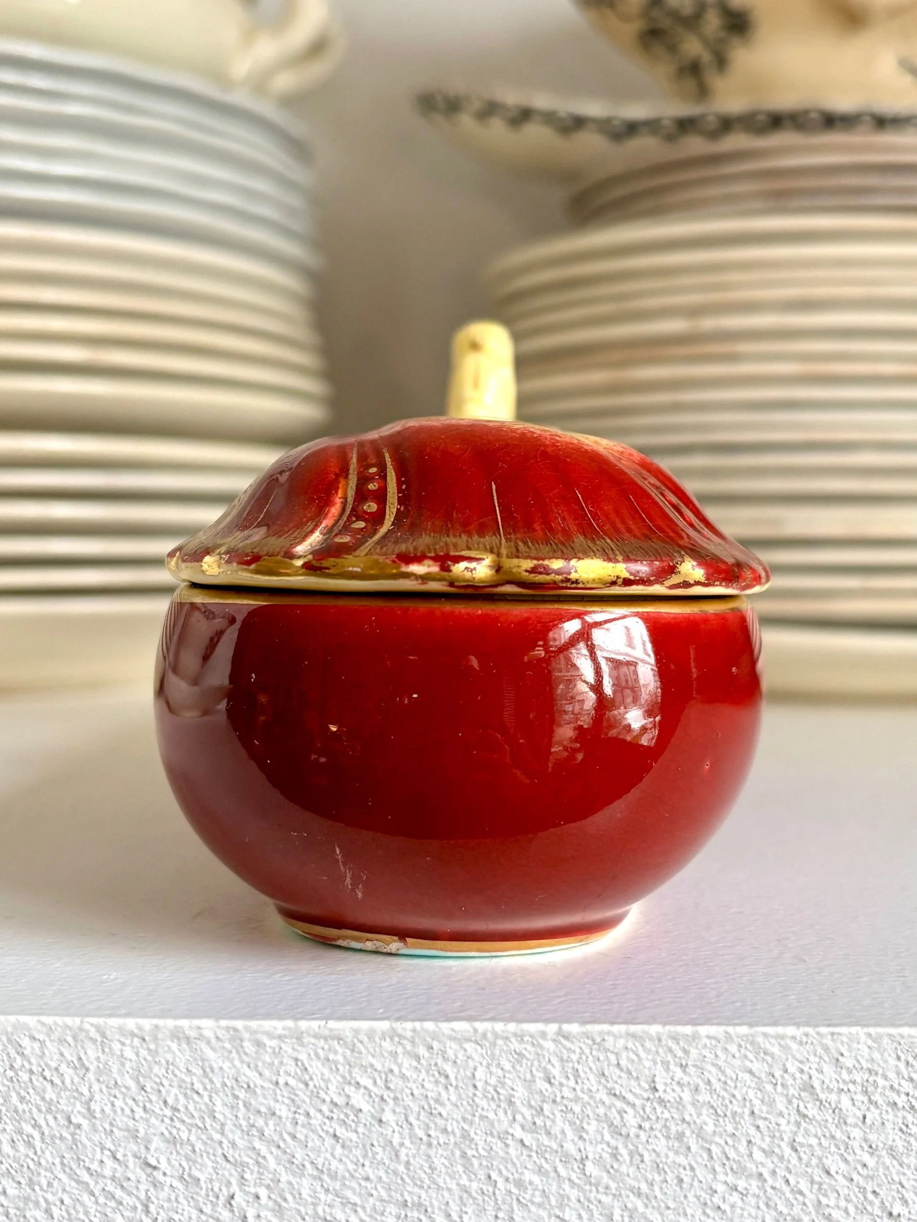 boite-peigne-vide-poche-vermont-freres-faience-bordeaux-ocre-dore-bleu-decoration-rangement-vintage-axs-design-paris-france