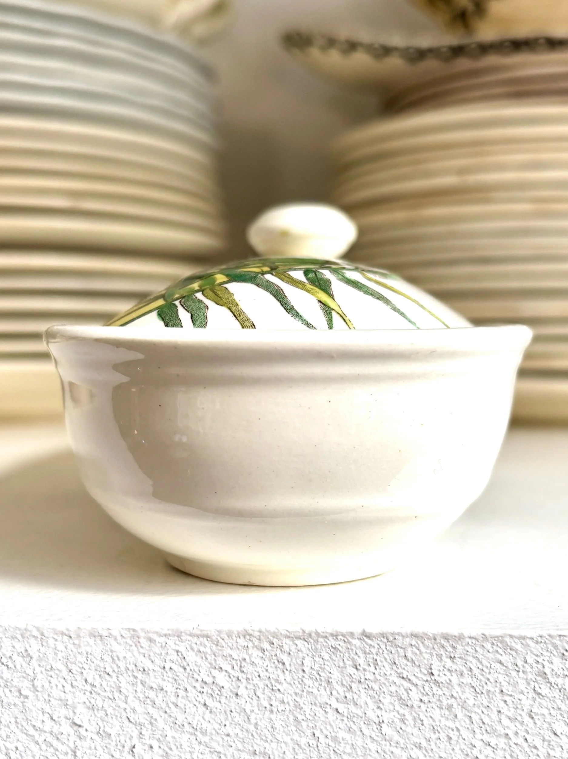 boite-peigne-vide-poche-terre-de-fer-blanc-vert-jaune-marron-decoration-rangement-vintage-axs-design-paris-france