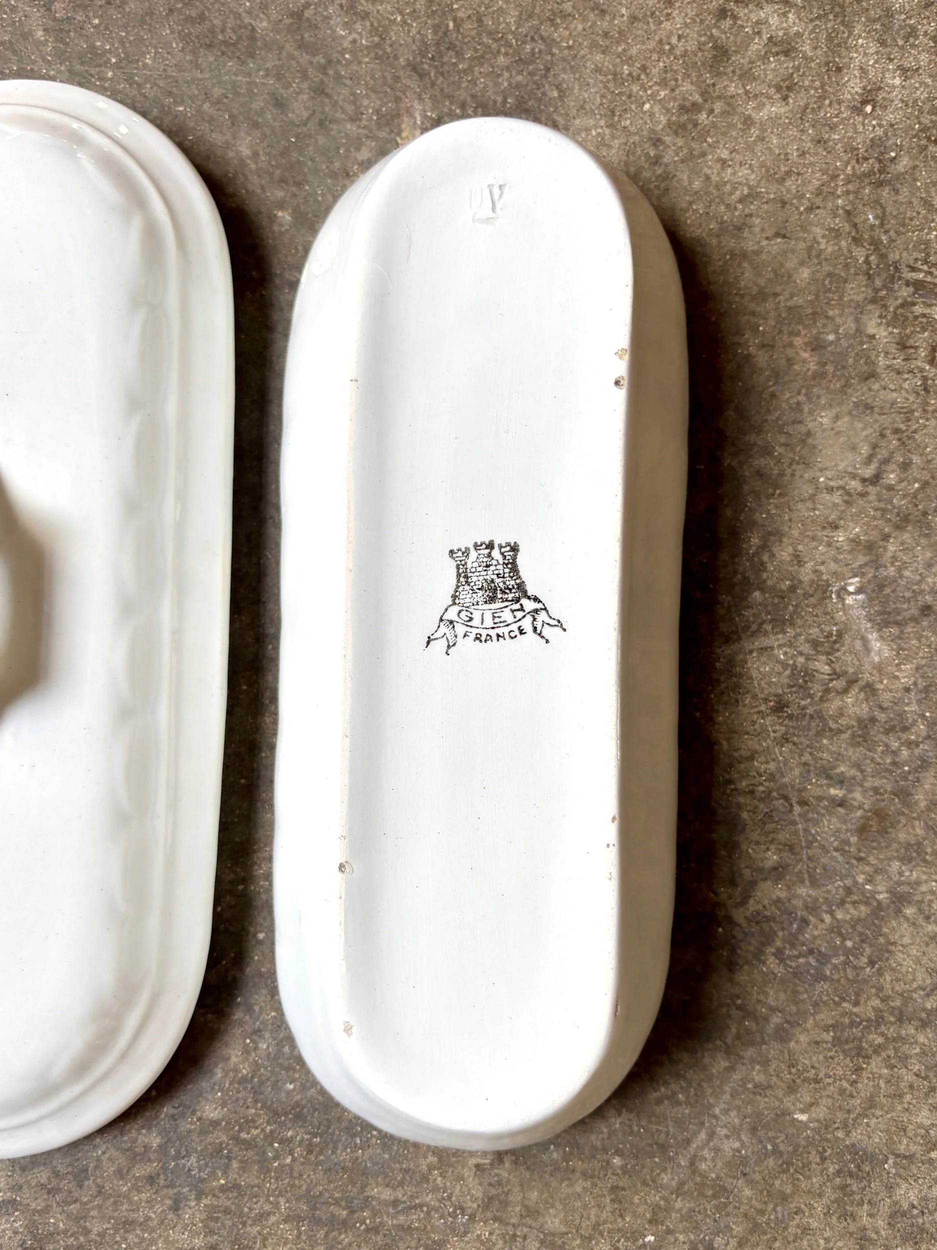 boite-peigne-gien-terre-de-fer-blanc-decoration-rangement-vintage-axs-design-paris-france