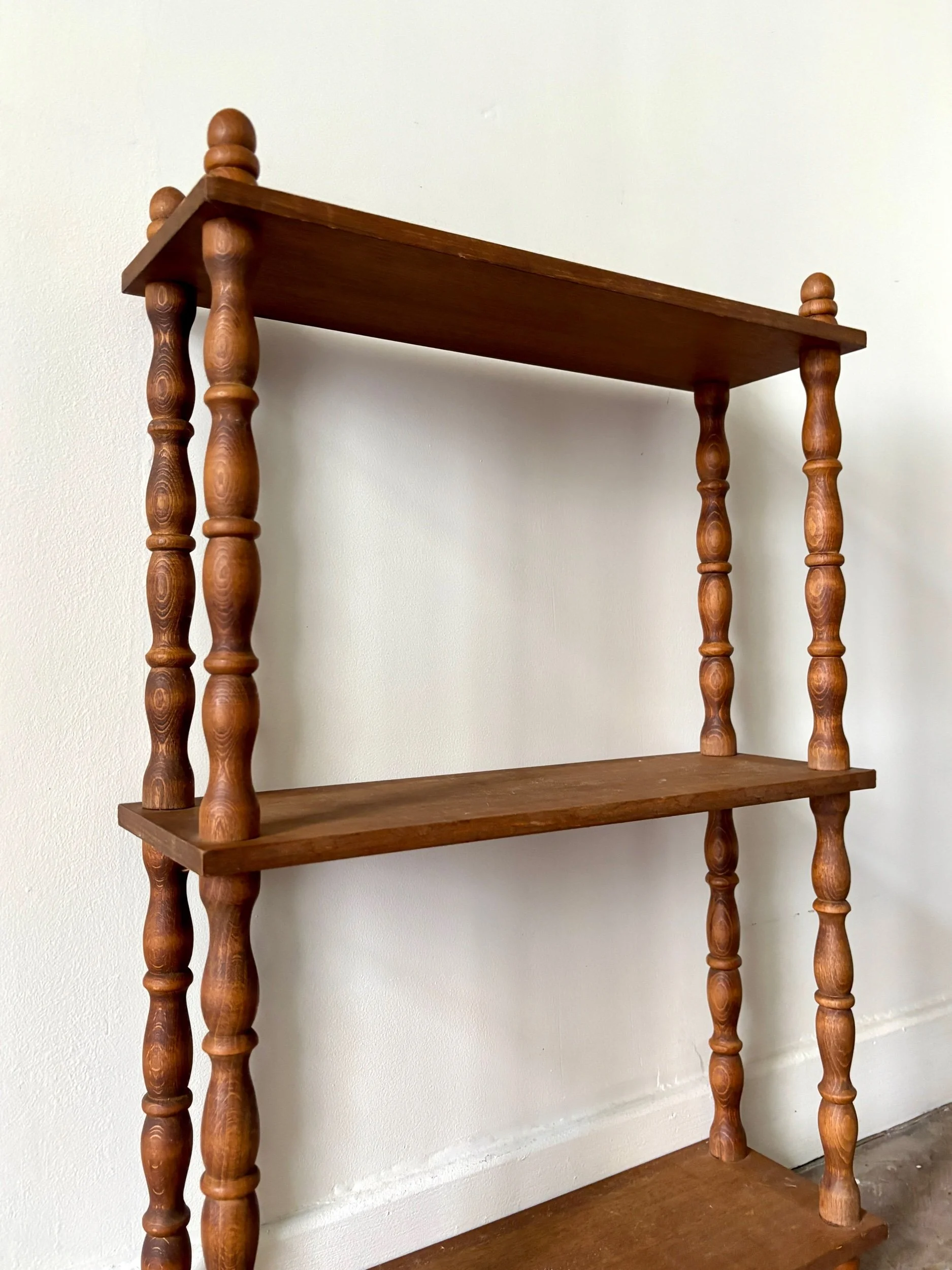 etagere-bois-tourne-2-meuble-rangement-vintage-axs-design-paris-france