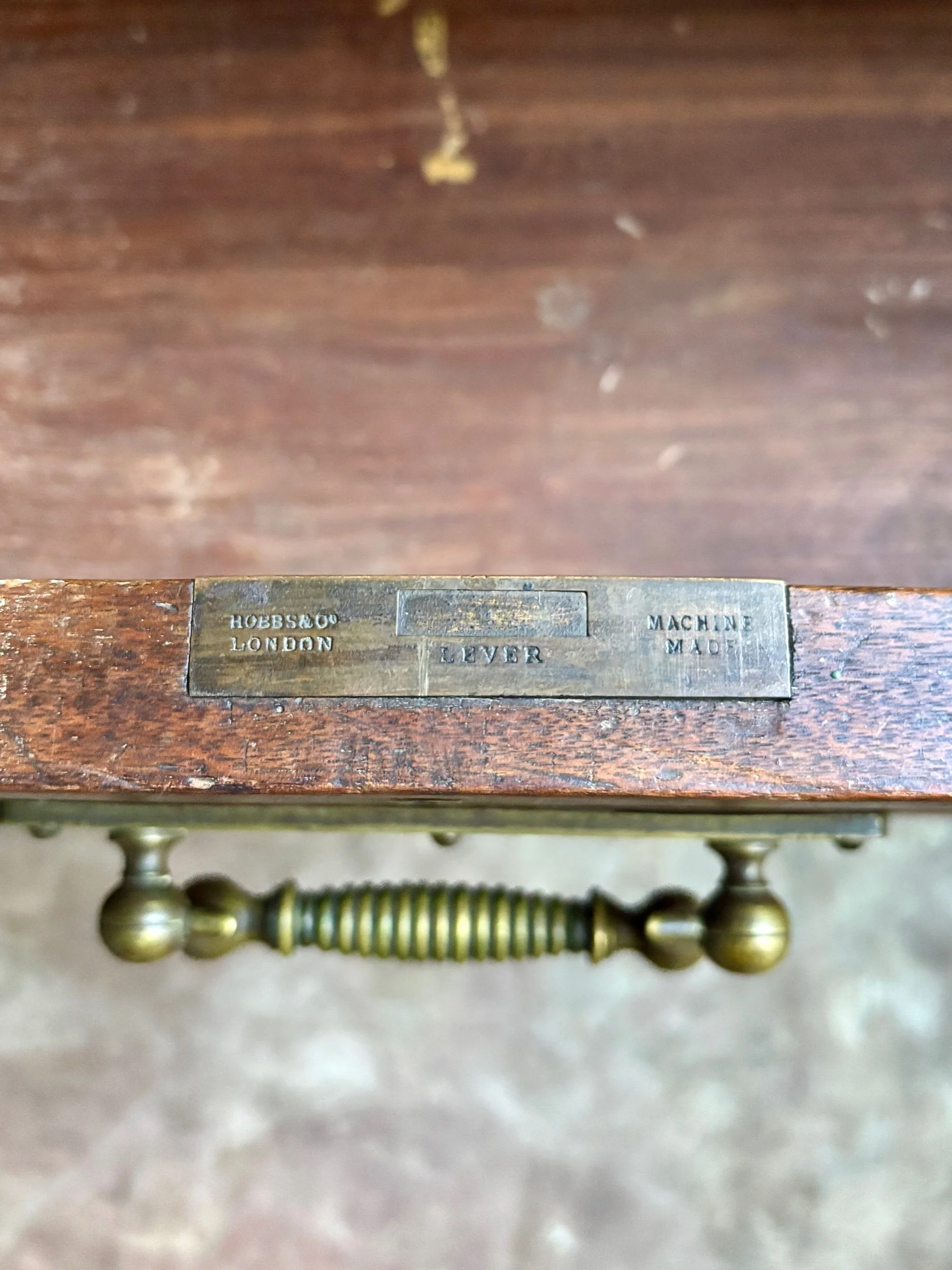 commode-hobbs-co-anglais-bois-meuble-rangement-vintage-axs-design-paris-france