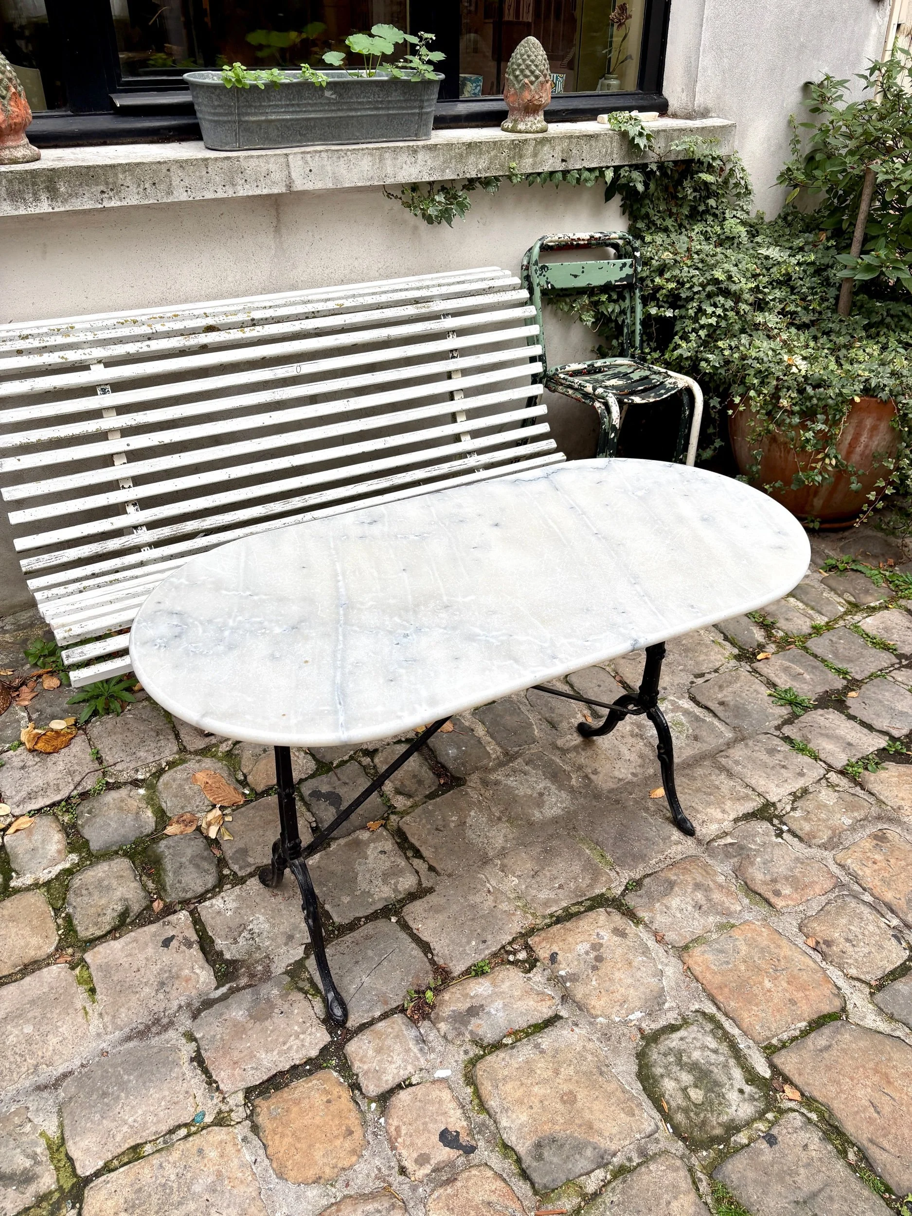 table-bistrot-oblong-marbre-gris-fonte-noir-meuble-vintage-axs-design-paris-france