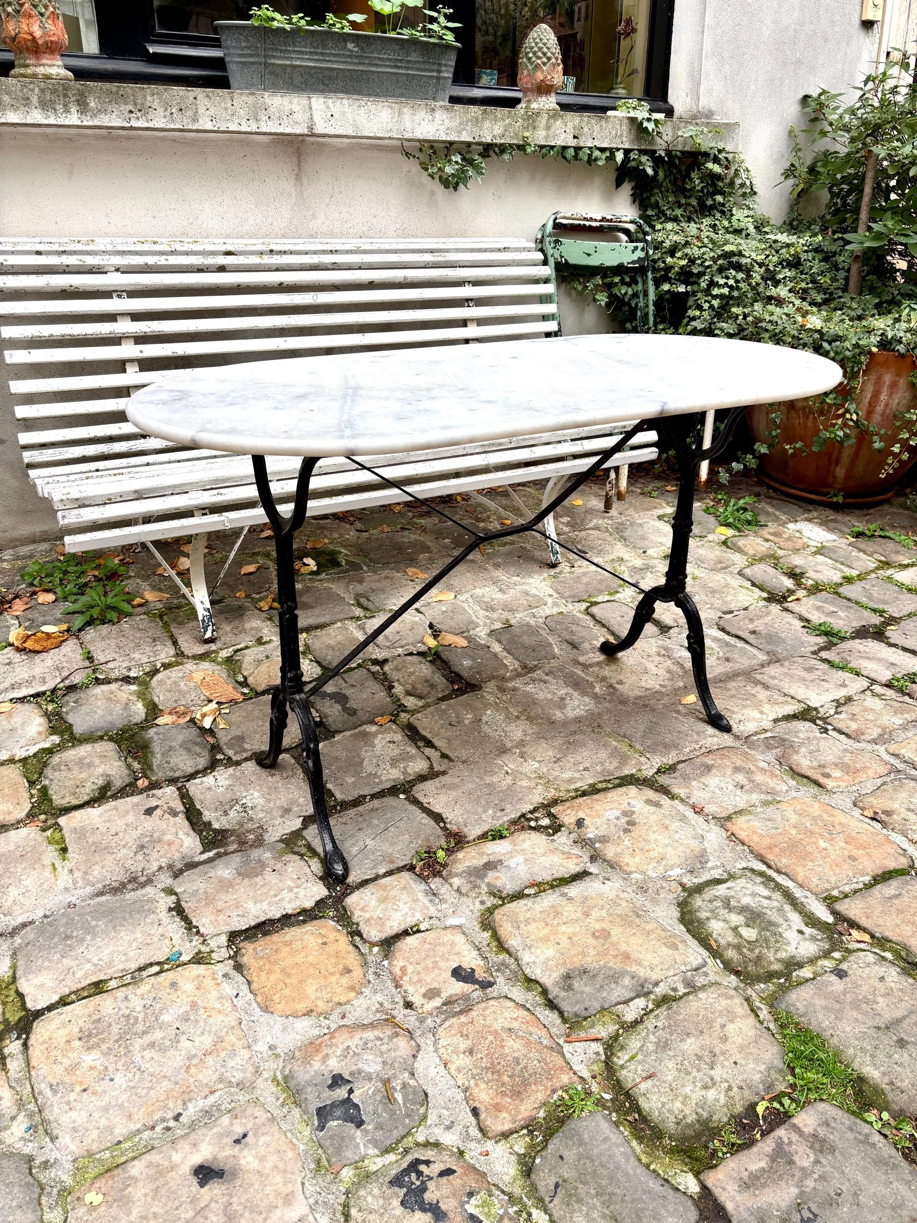 table-bistrot-oblong-marbre-gris-fonte-noir-meuble-vintage-axs-design-paris-france