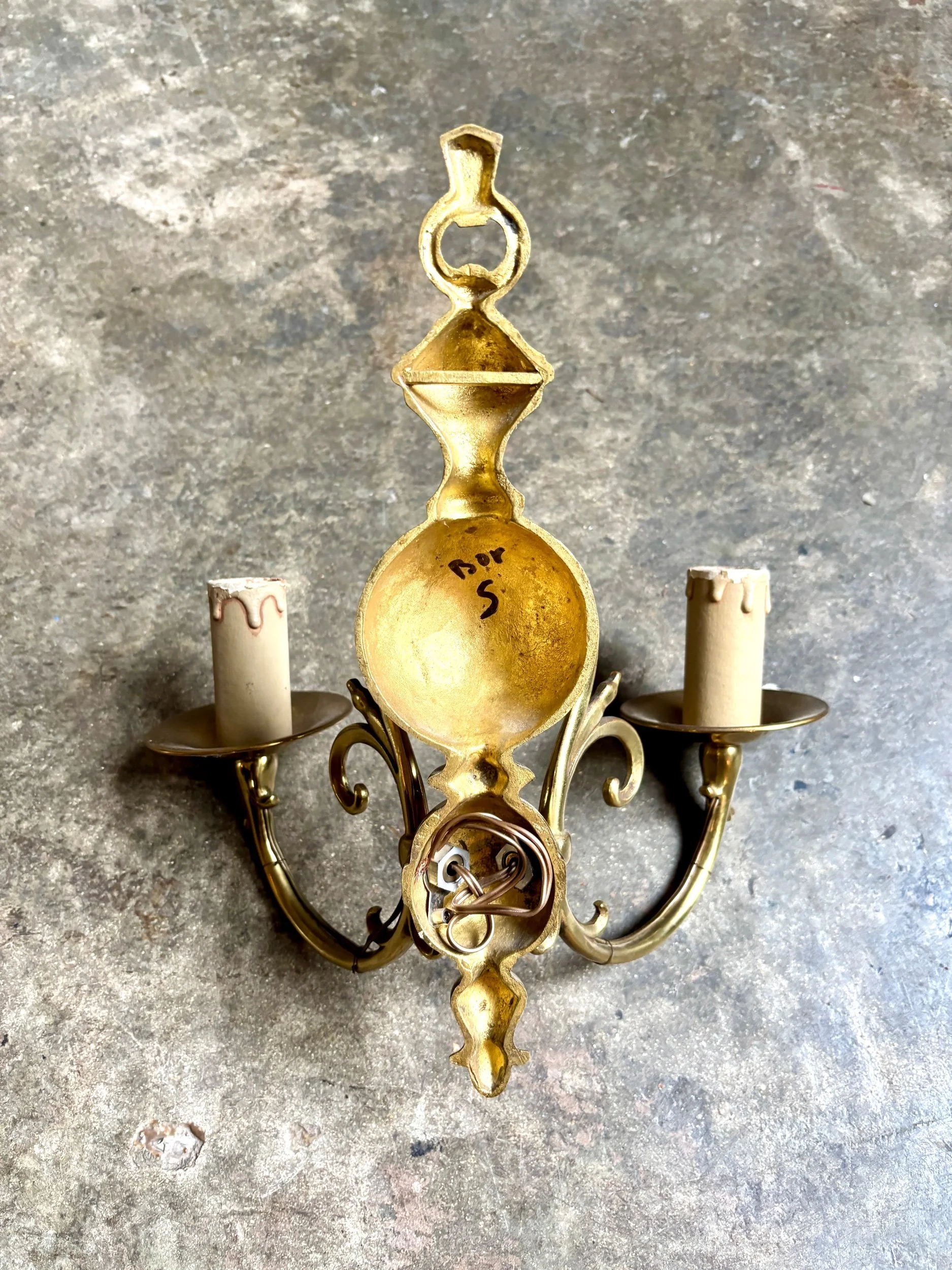 2-appliques-murales-2-feux-laiton-dore-vintage-axs-design-paris-france