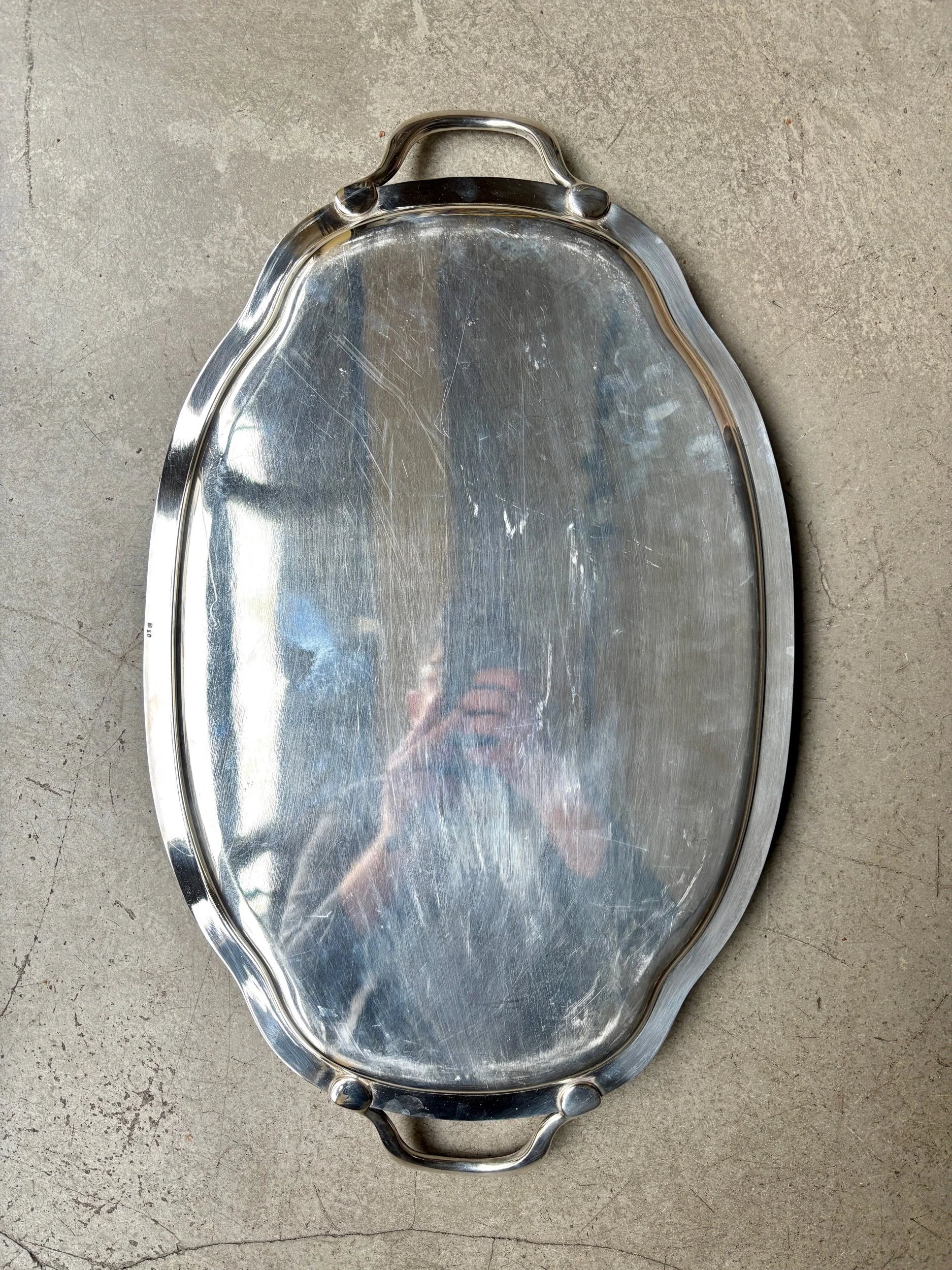 plateau-ovale-metal-argente-vaisselle-vintage-axs-design-paris-france