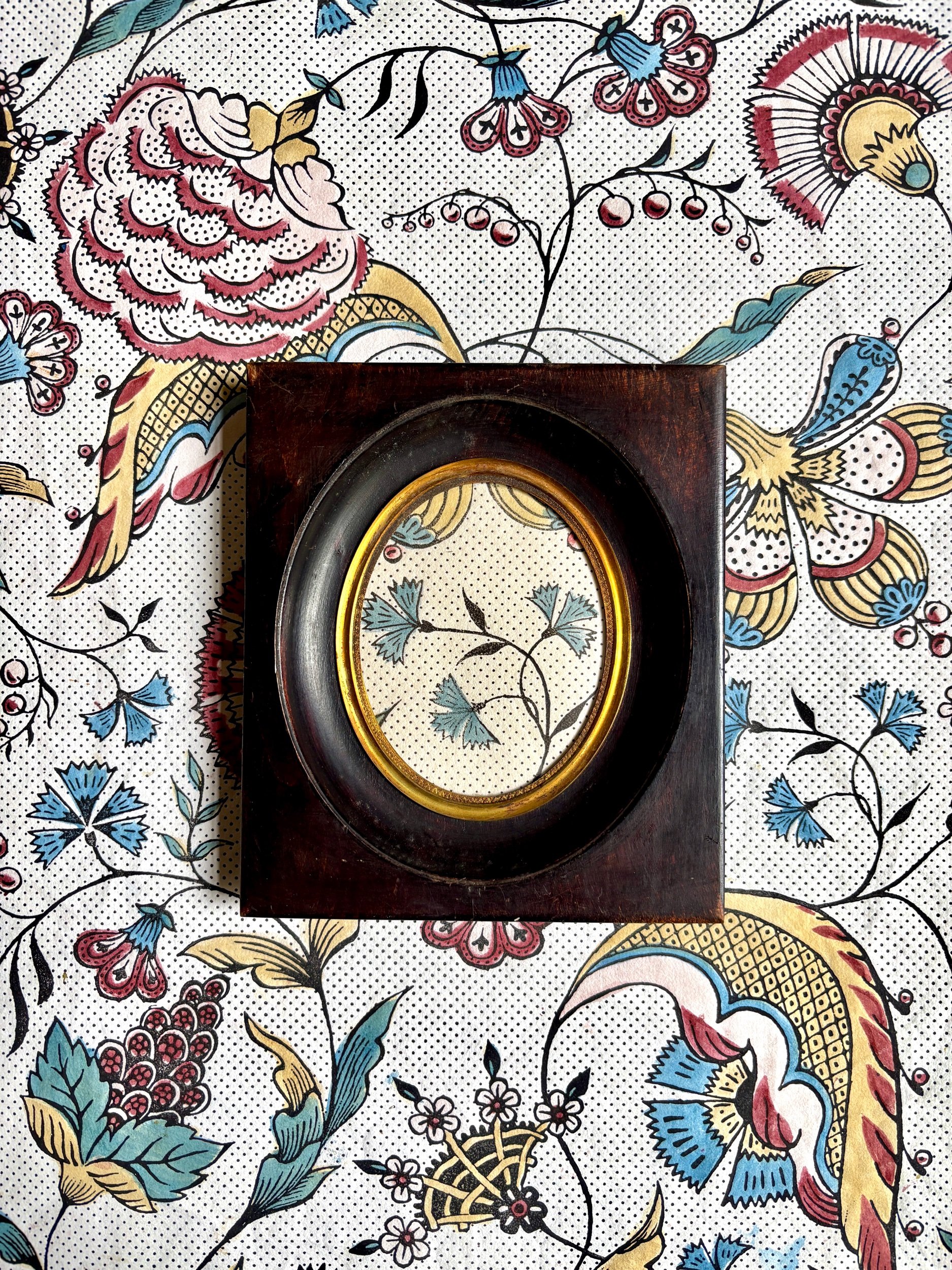 cadre-bois-fonce-papier-dominote-antoinette-poisson-jaipur-decoration-vintage-axs-design-paris-france