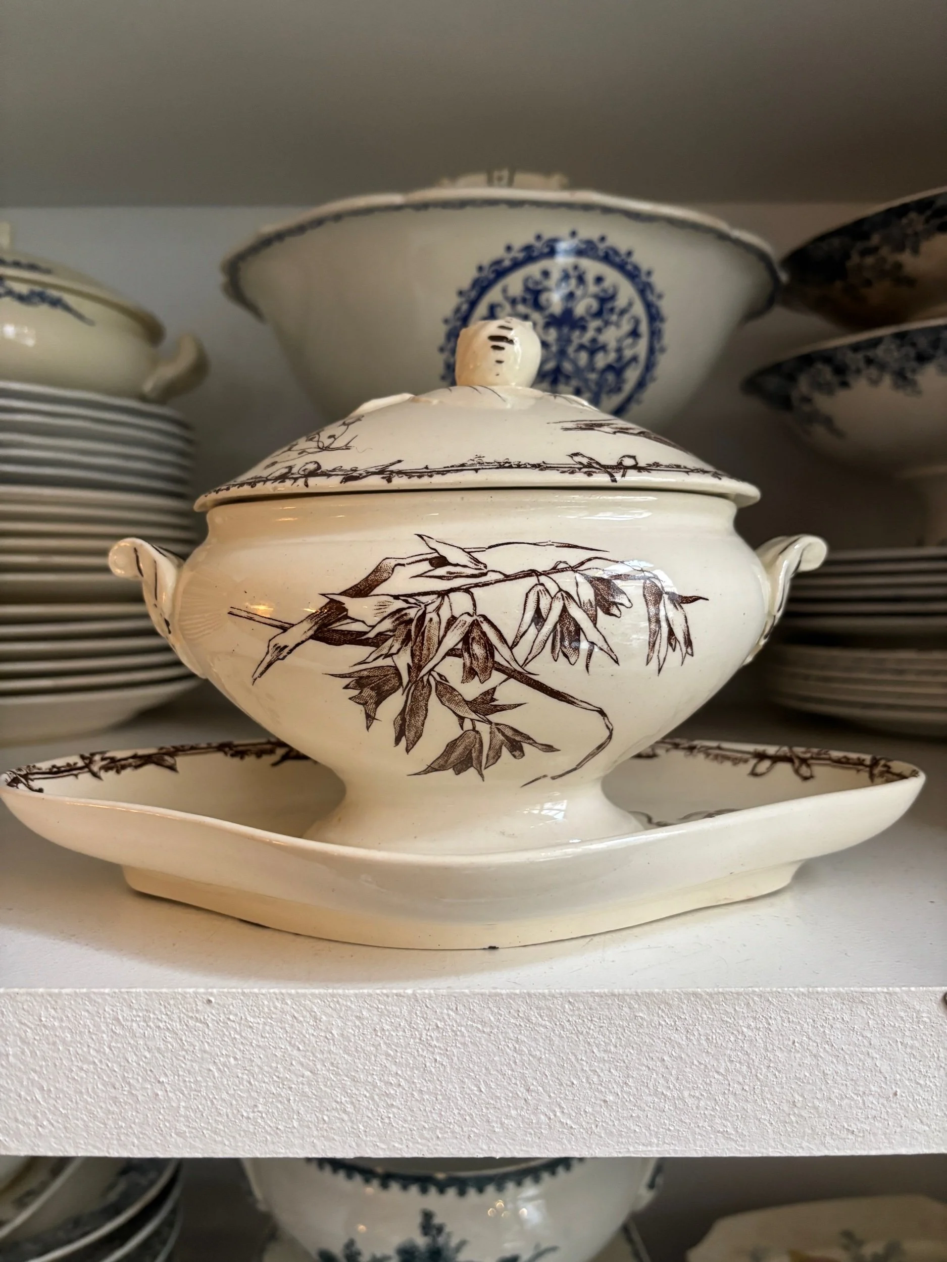 sauciere-couvercle-hb-cie-terre-de-fer-marron-vaisselle-vintage-axs-design-paris-france