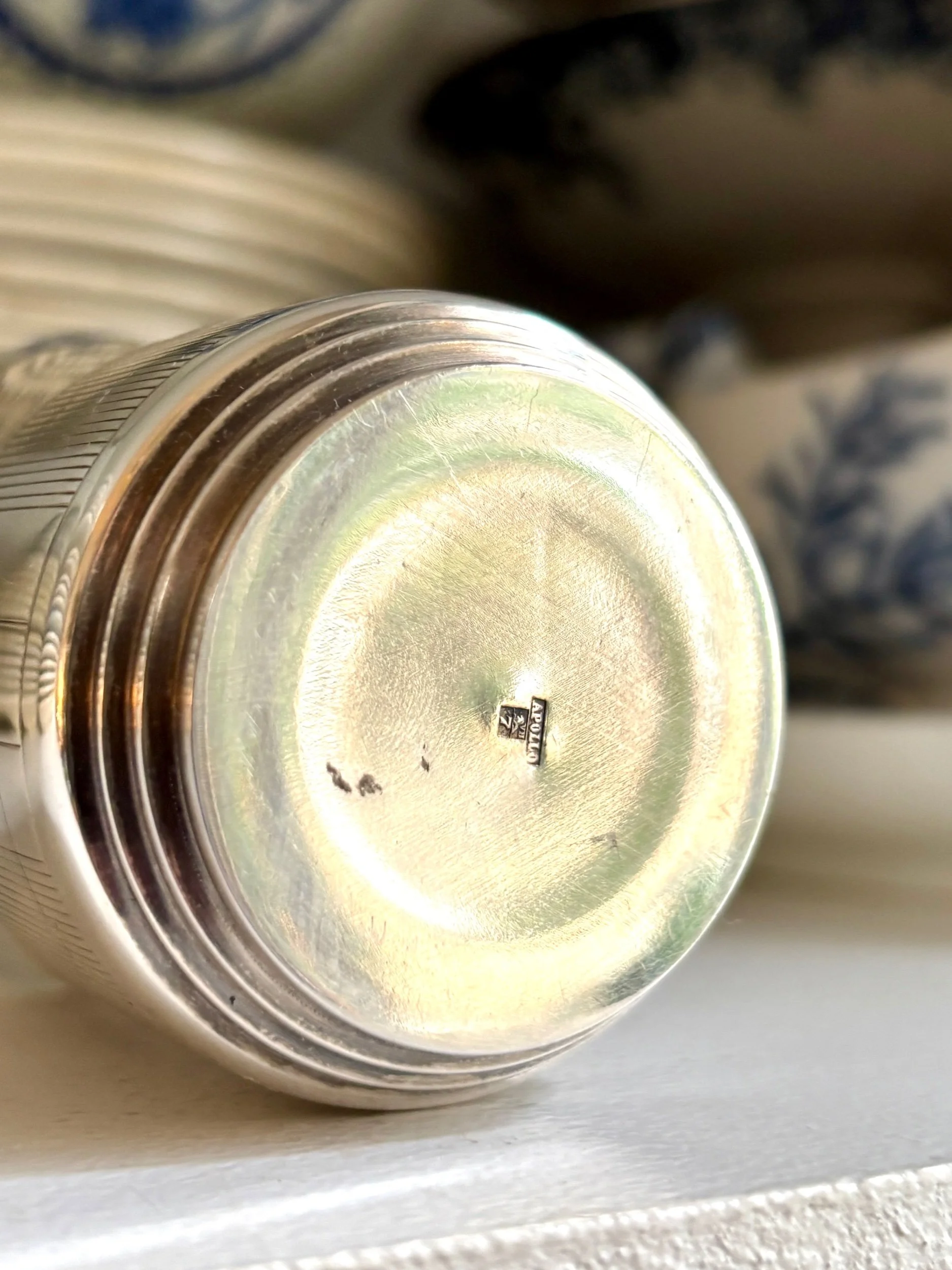 timbale-metal-argente-art-deco-vaisselle-vintage-axs-design-paris-france