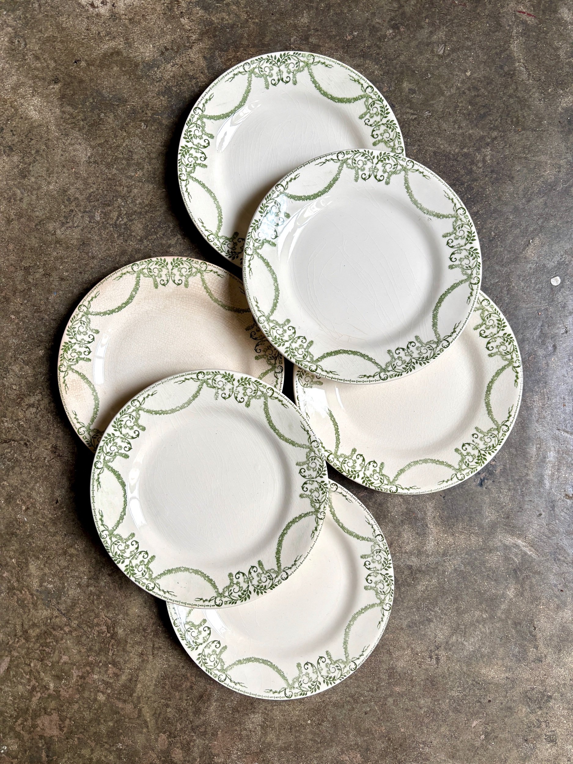 6-assiettes-dessert-creil-montereau-napoleon-faience-blanc-vert-vaisselle-vintage-axs-design-paris-france