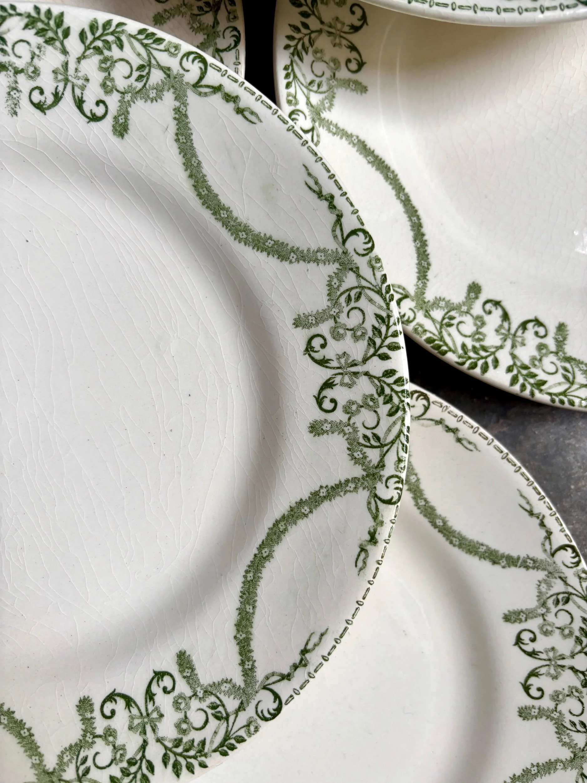 6-assiettes-dessert-creil-montereau-napoleon-faience-blanc-vert-vaisselle-vintage-axs-design-paris-france