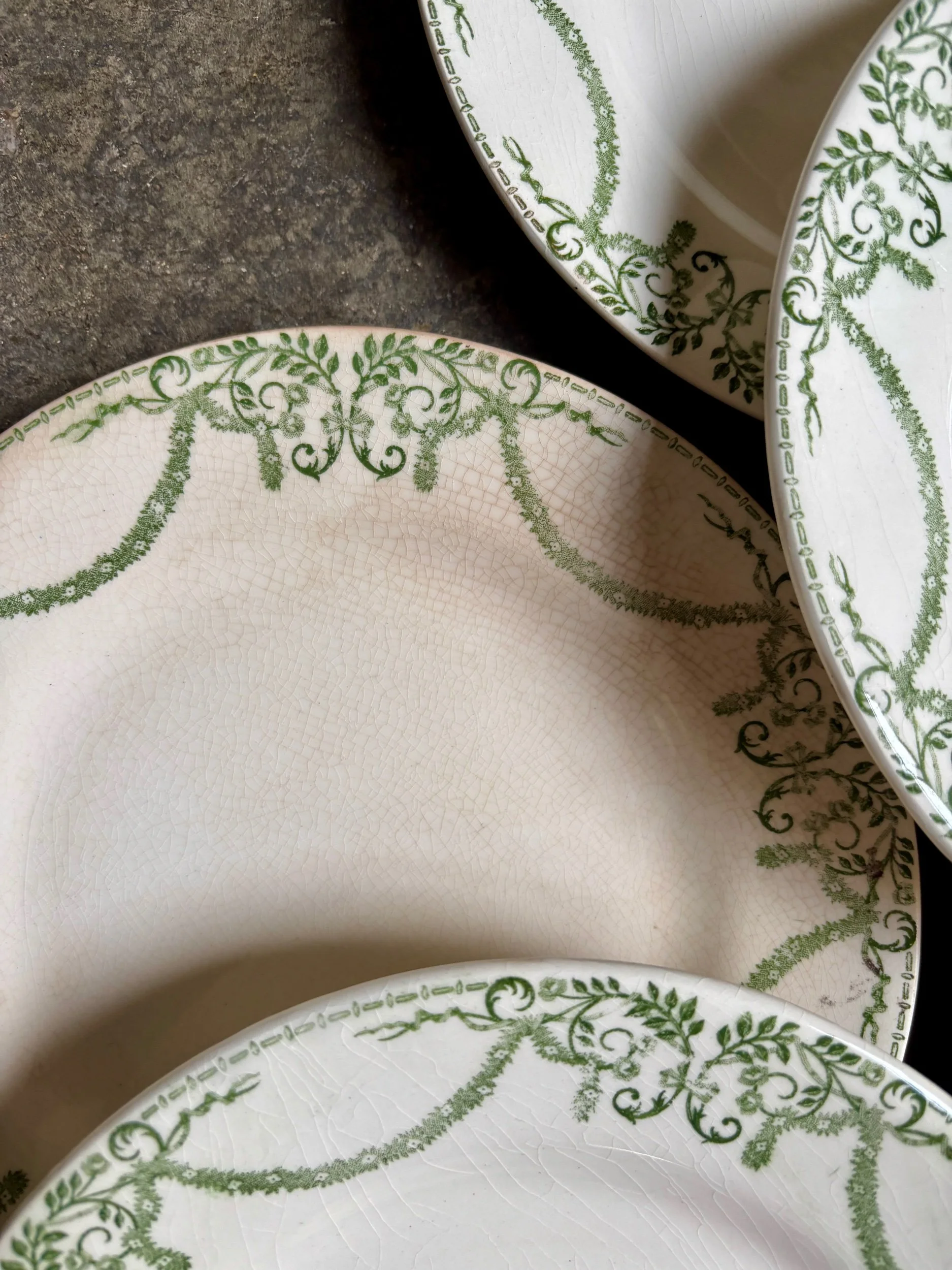 6-assiettes-dessert-creil-montereau-napoleon-faience-blanc-vert-vaisselle-vintage-axs-design-paris-france