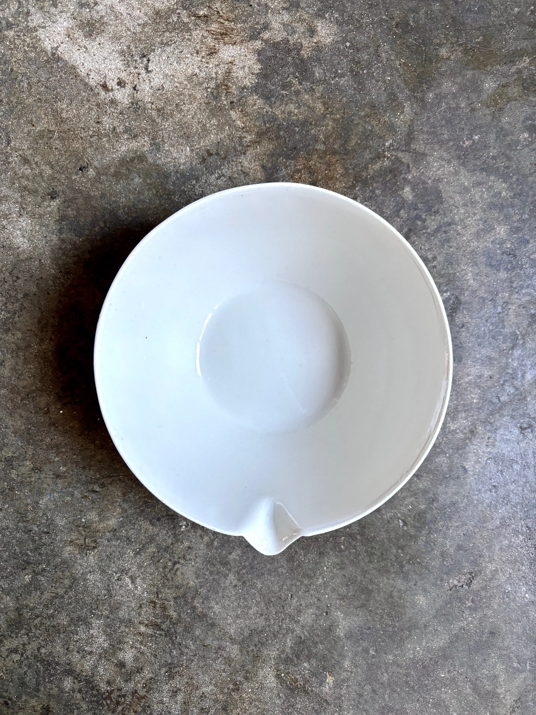 jatte-GDV-porcelaine-blanc-vaisselle-vintage-axs-design-paris-france