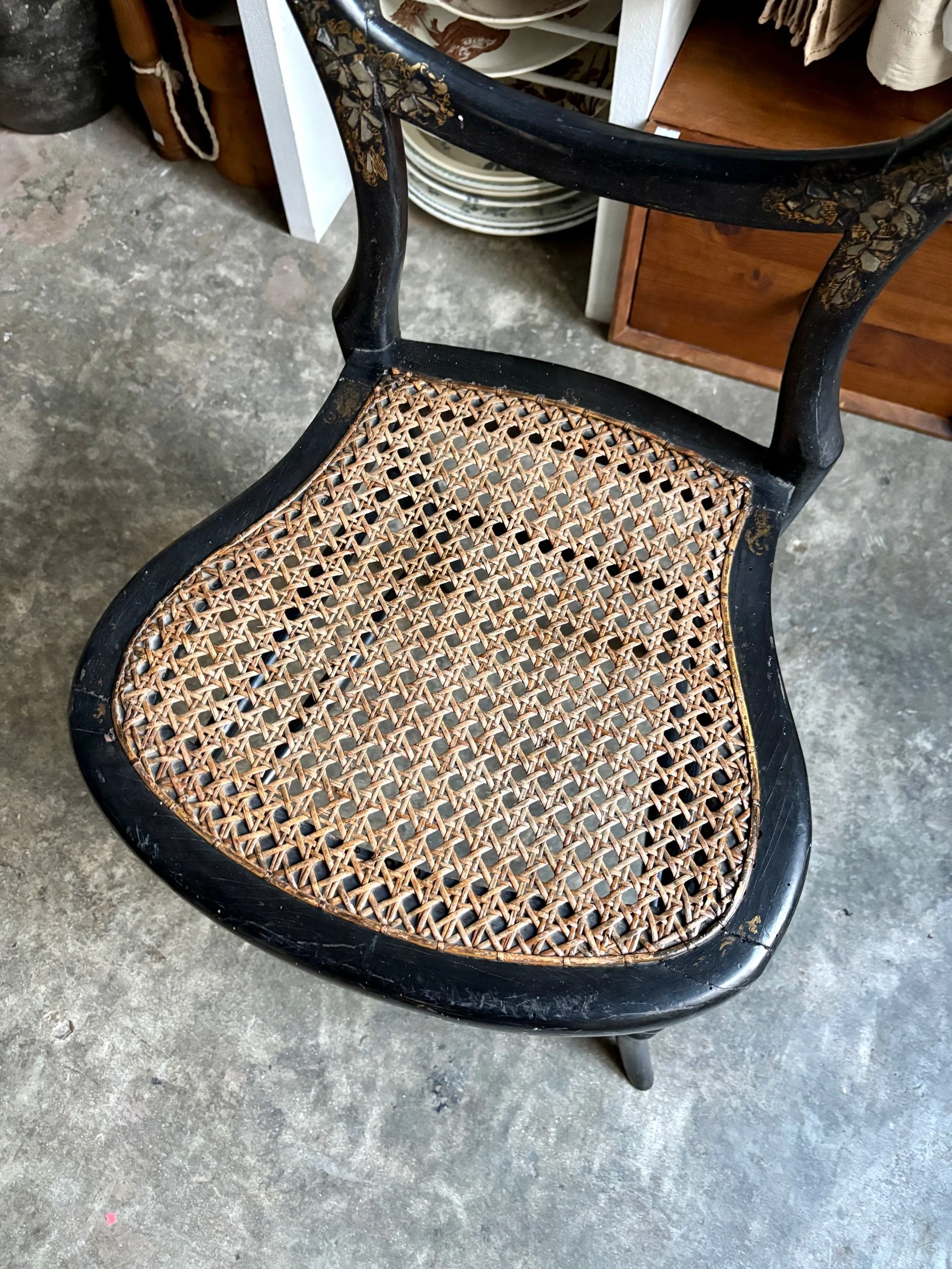 chaise-napoleon-iii-2-bois-noir-cannage-nacre-assise-vintage-axs-design-paris-france