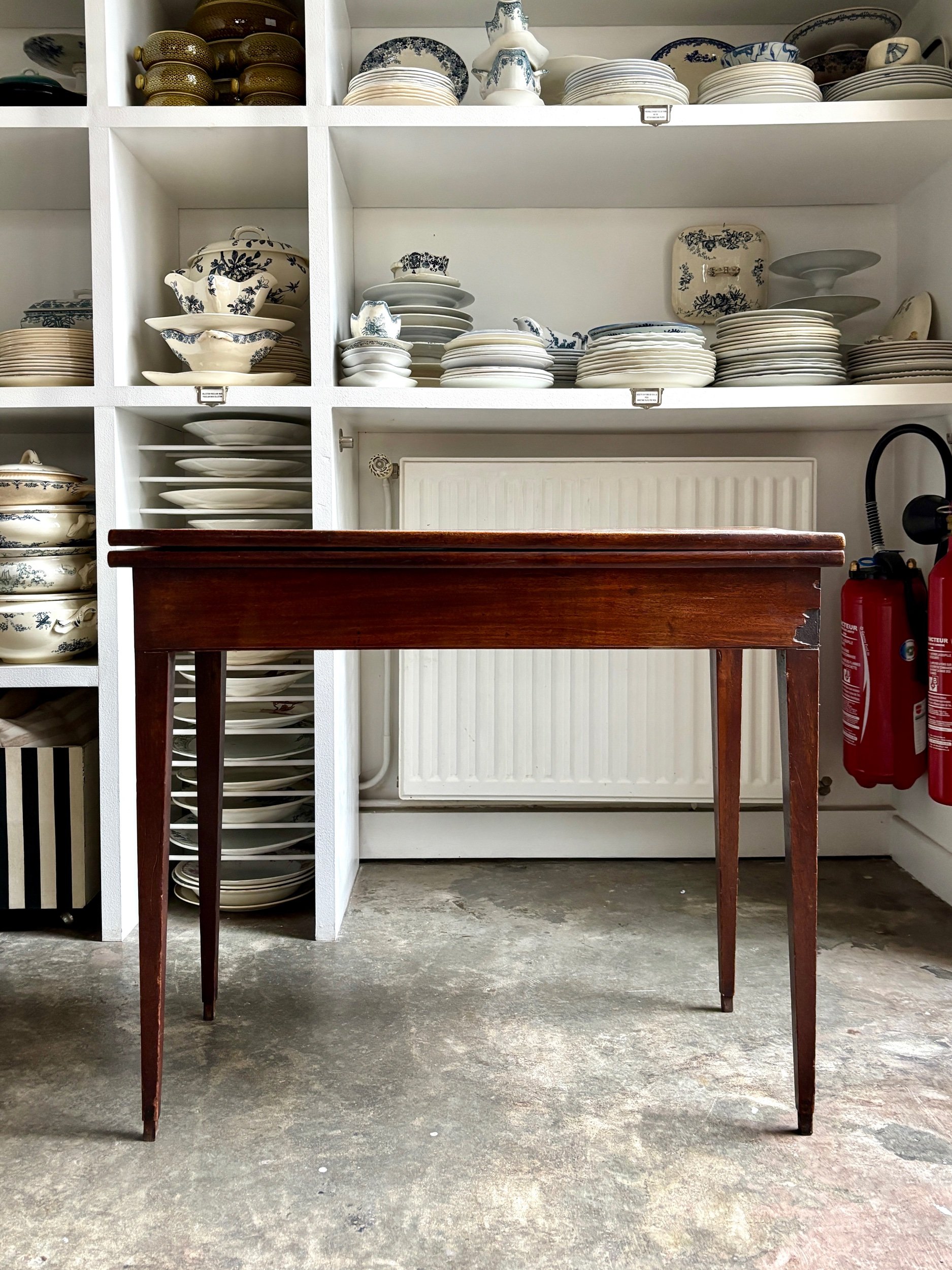 table-console-bois-fonce-vintage-axs-design-paris-france