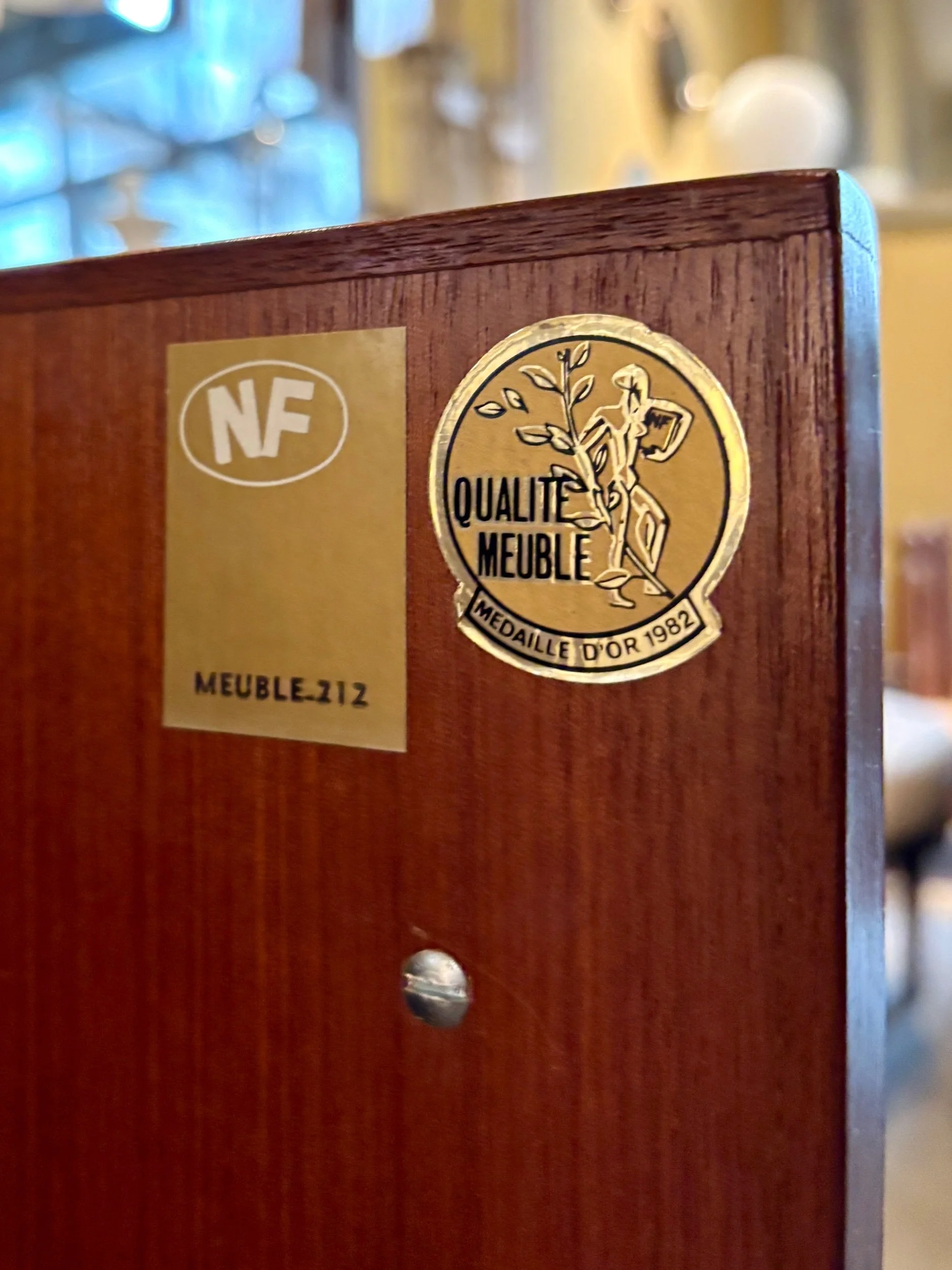 commode-buffet-bois-fonce-meuble-rangement-vintage-axs-design-paris-france