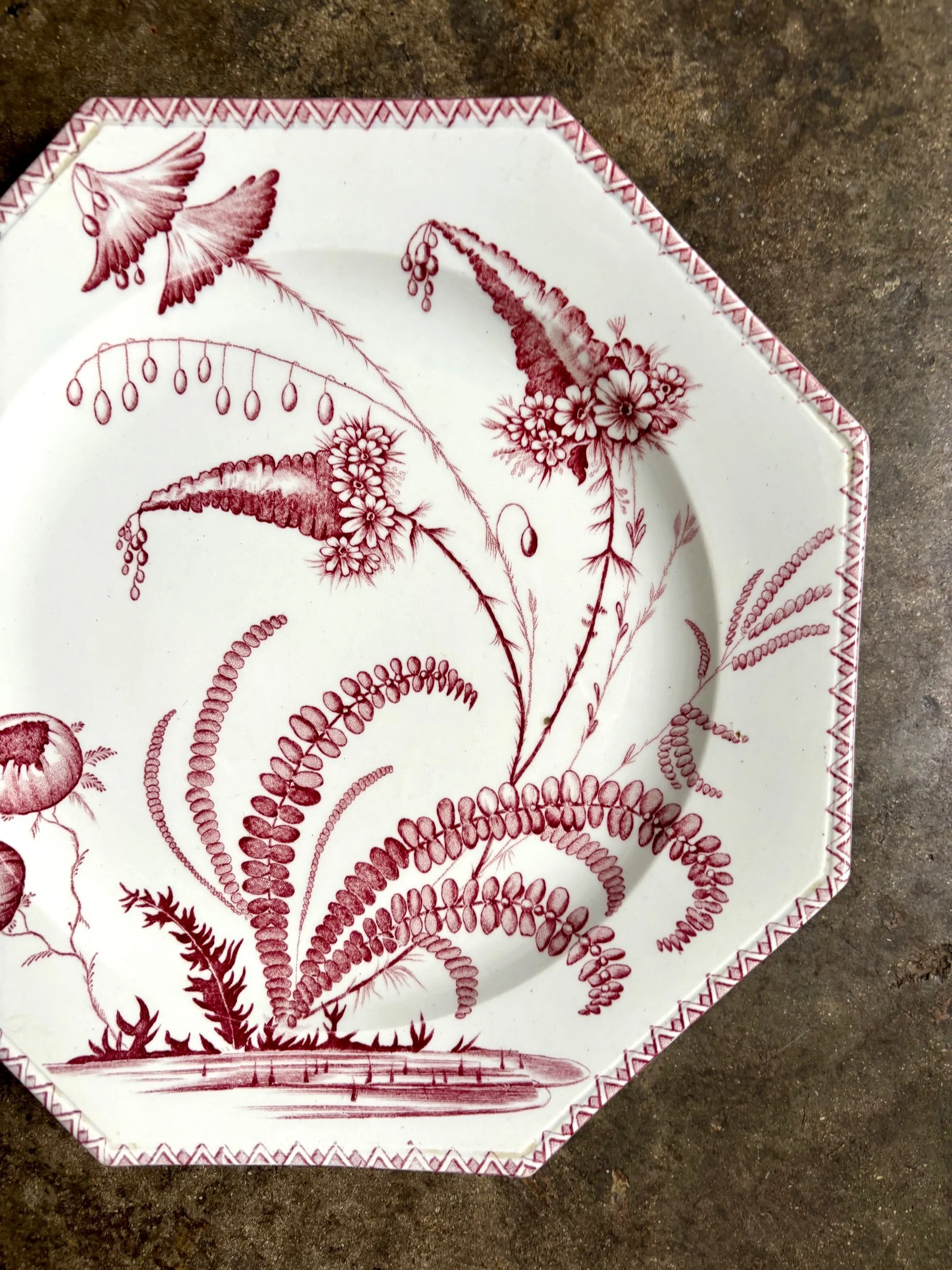 Petit plat en terre de fer Clairefontaine, service “Indiana”