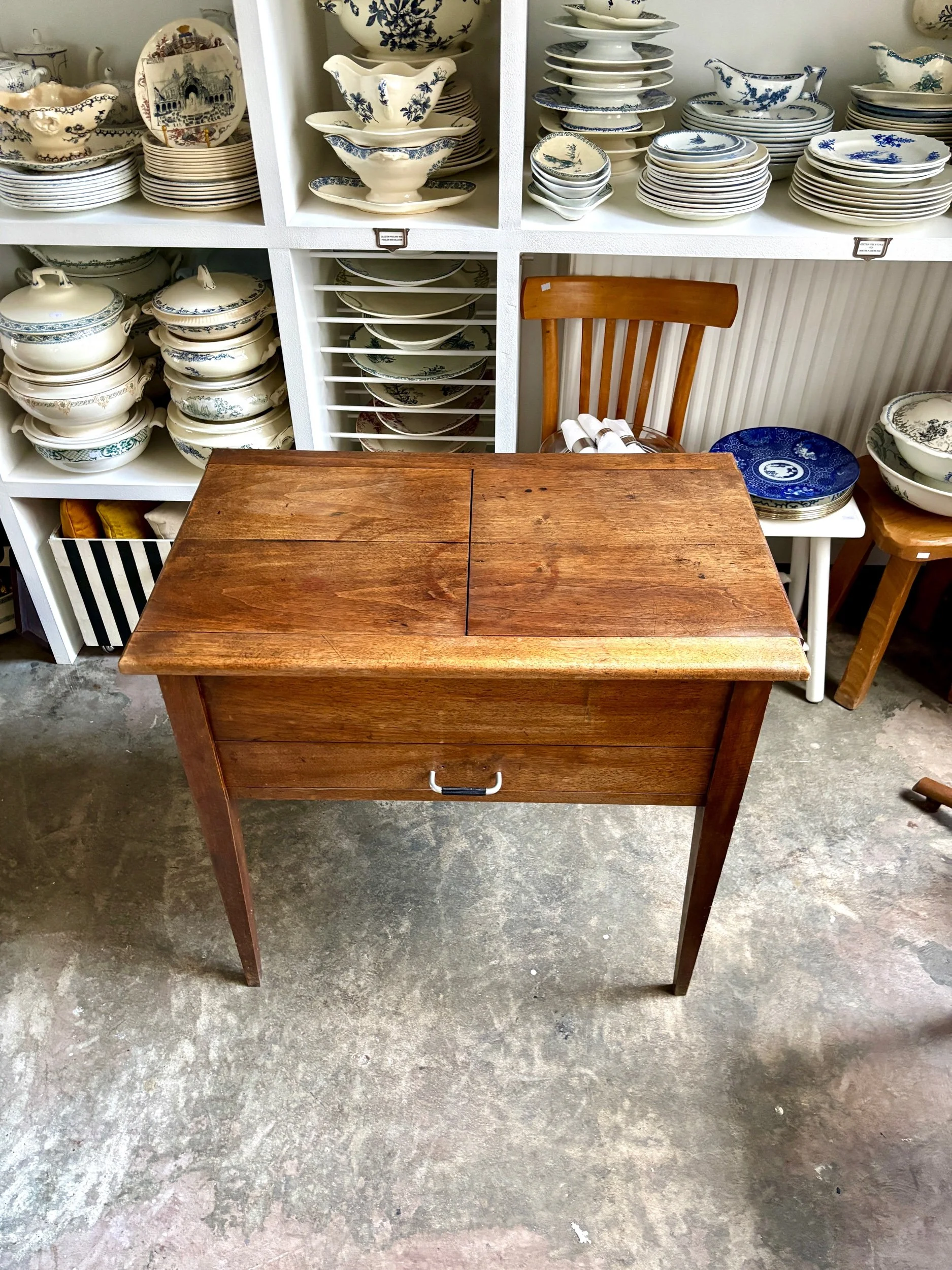 meuble-metier-table-bois-vintage-axs-design-paris-france