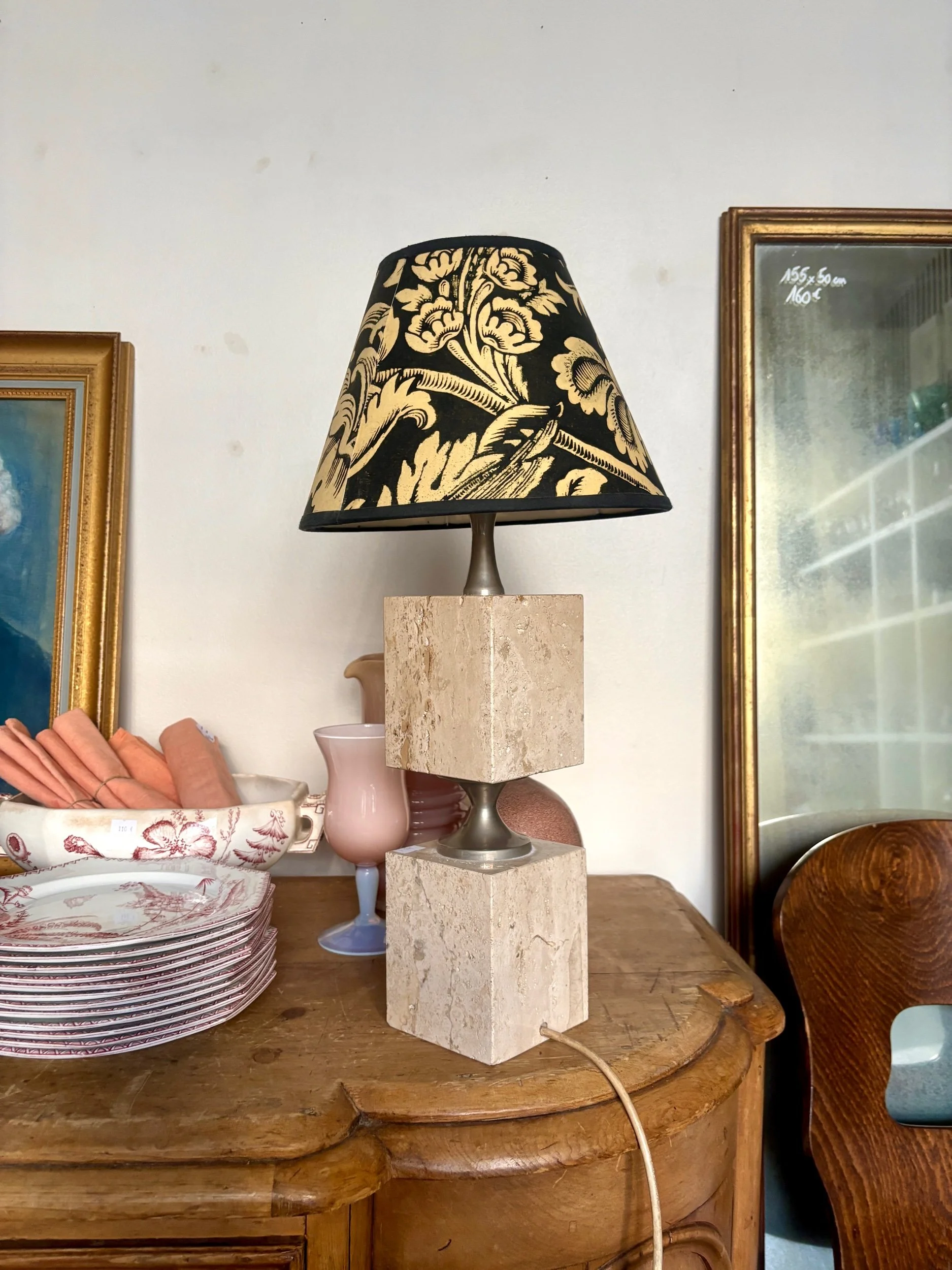 Pied de lampe en travertin par Philippe Barbier, 1970