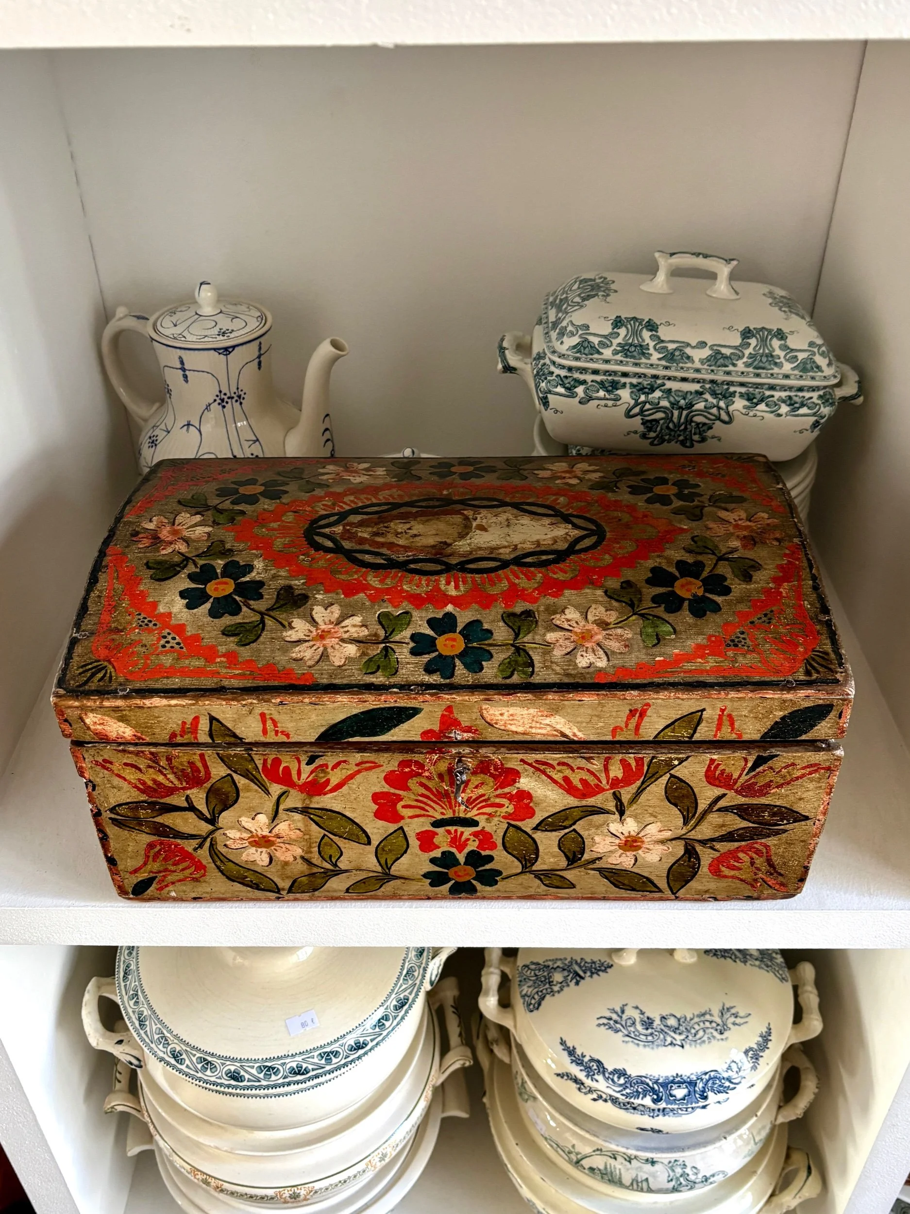 coffret-mariage-art-populaire-bois-peint-decoration-vintage-axs-design-paris-france