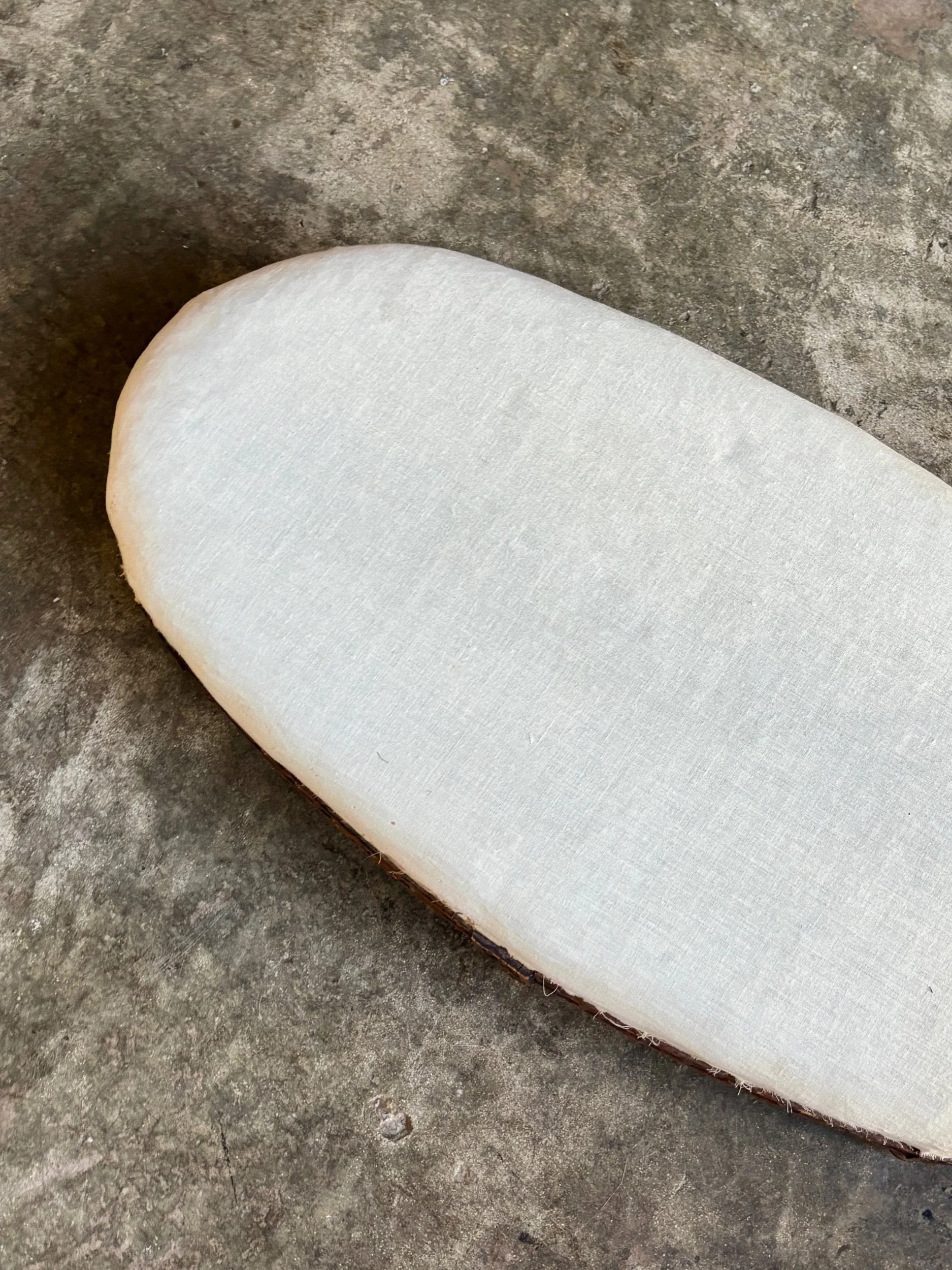 repose-pied-louis-xvi-bois-coton-meuble-vintage-axs-design-paris-france