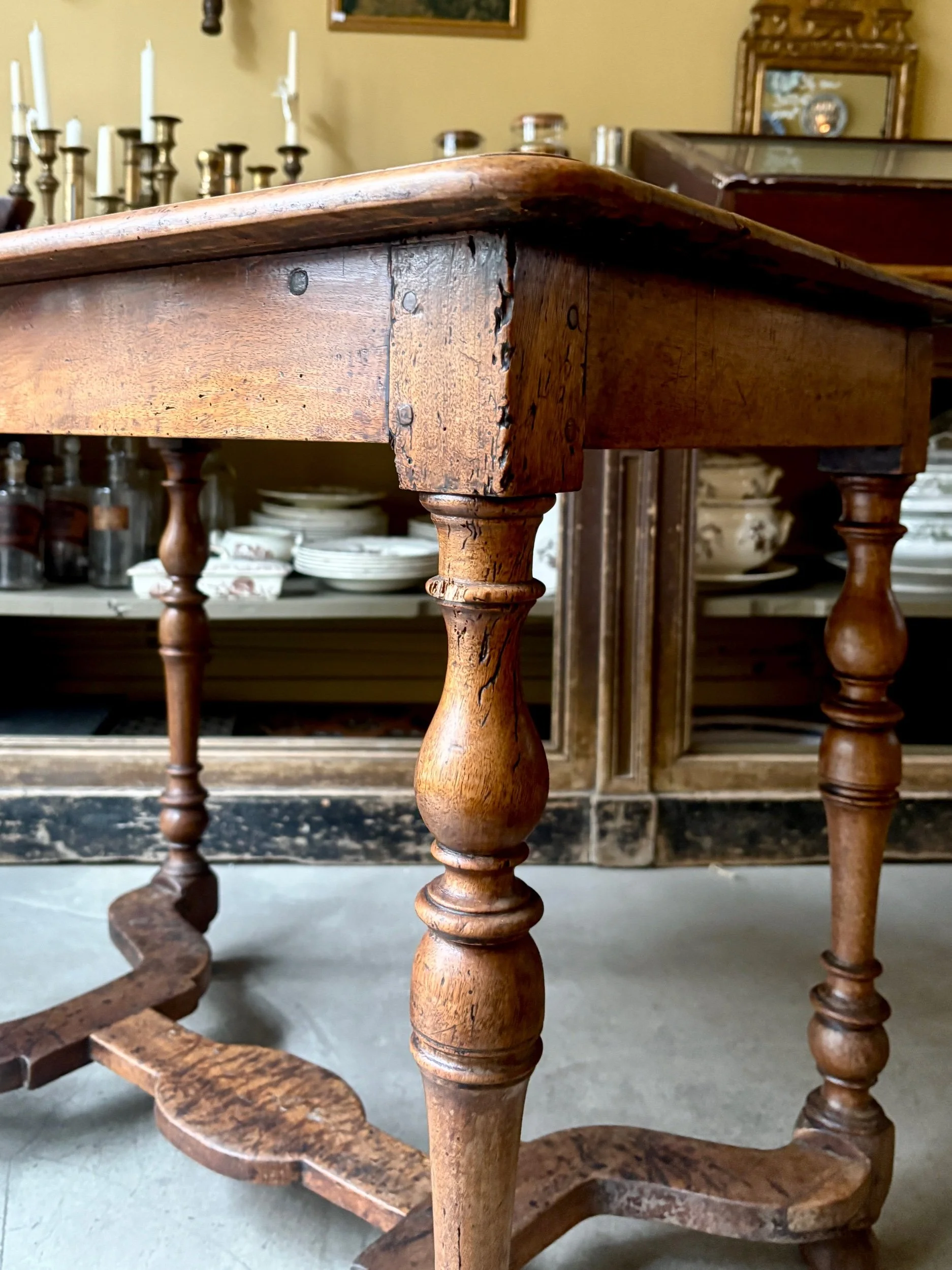 table-bureau-bois-meuble-vintage-axs-design-paris-france