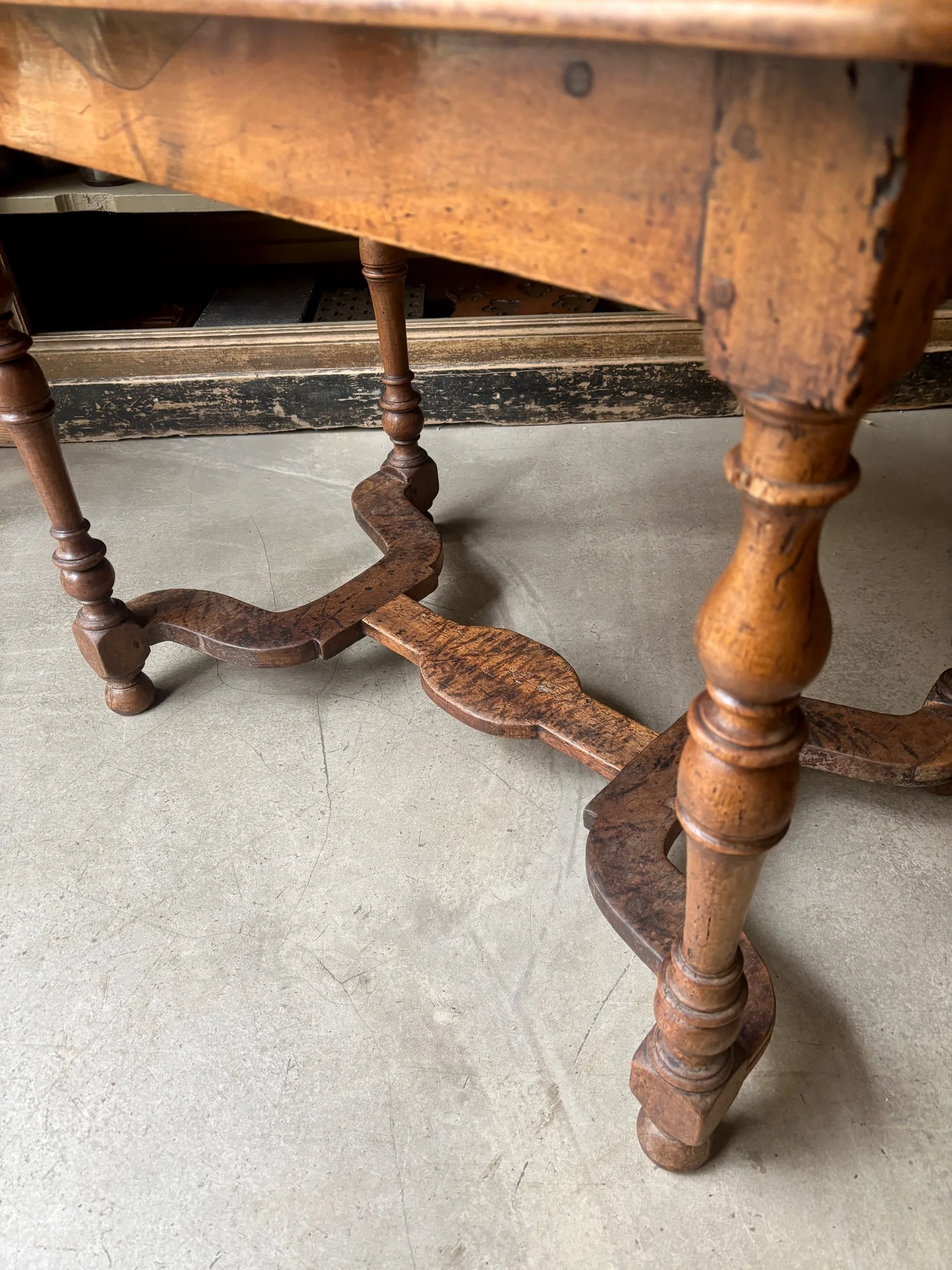 table-bureau-bois-meuble-vintage-axs-design-paris-france