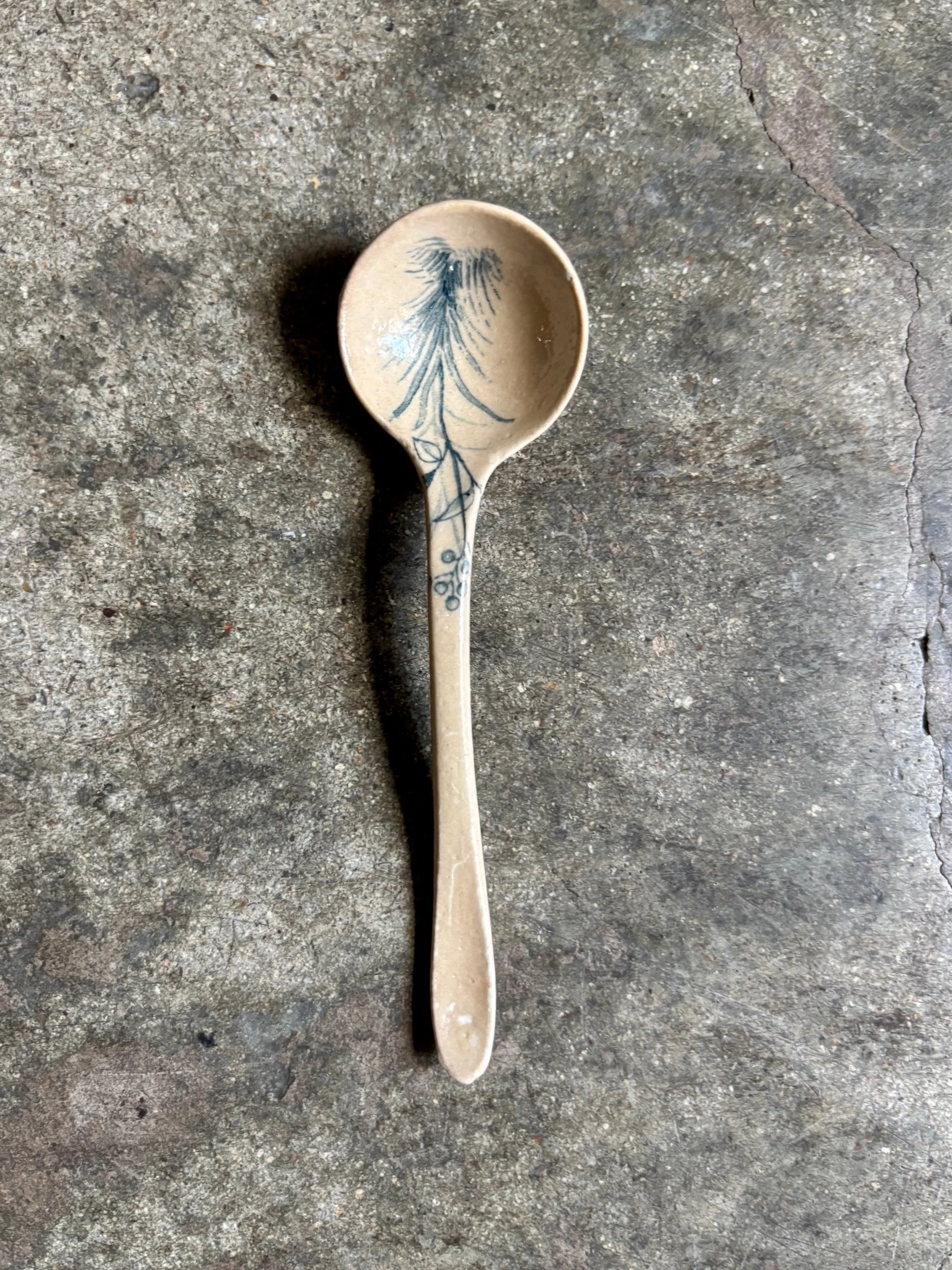 Petite cuillère Gien en terre de fer bleue, service "Oiseaux" vers 1870