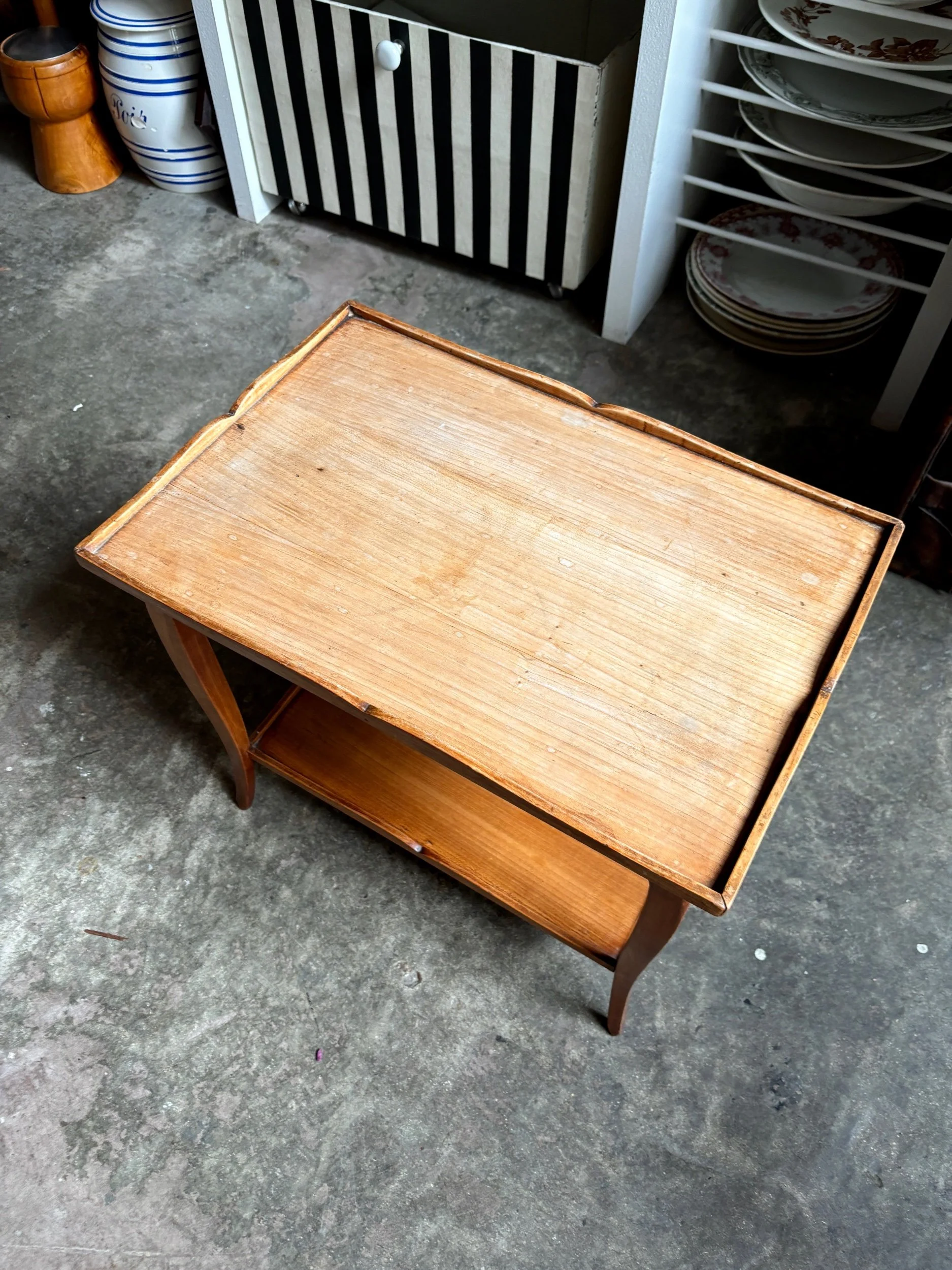table-basse-bois-gueridon-2-etageres-meuble-vintage-axs-design-paris-france
