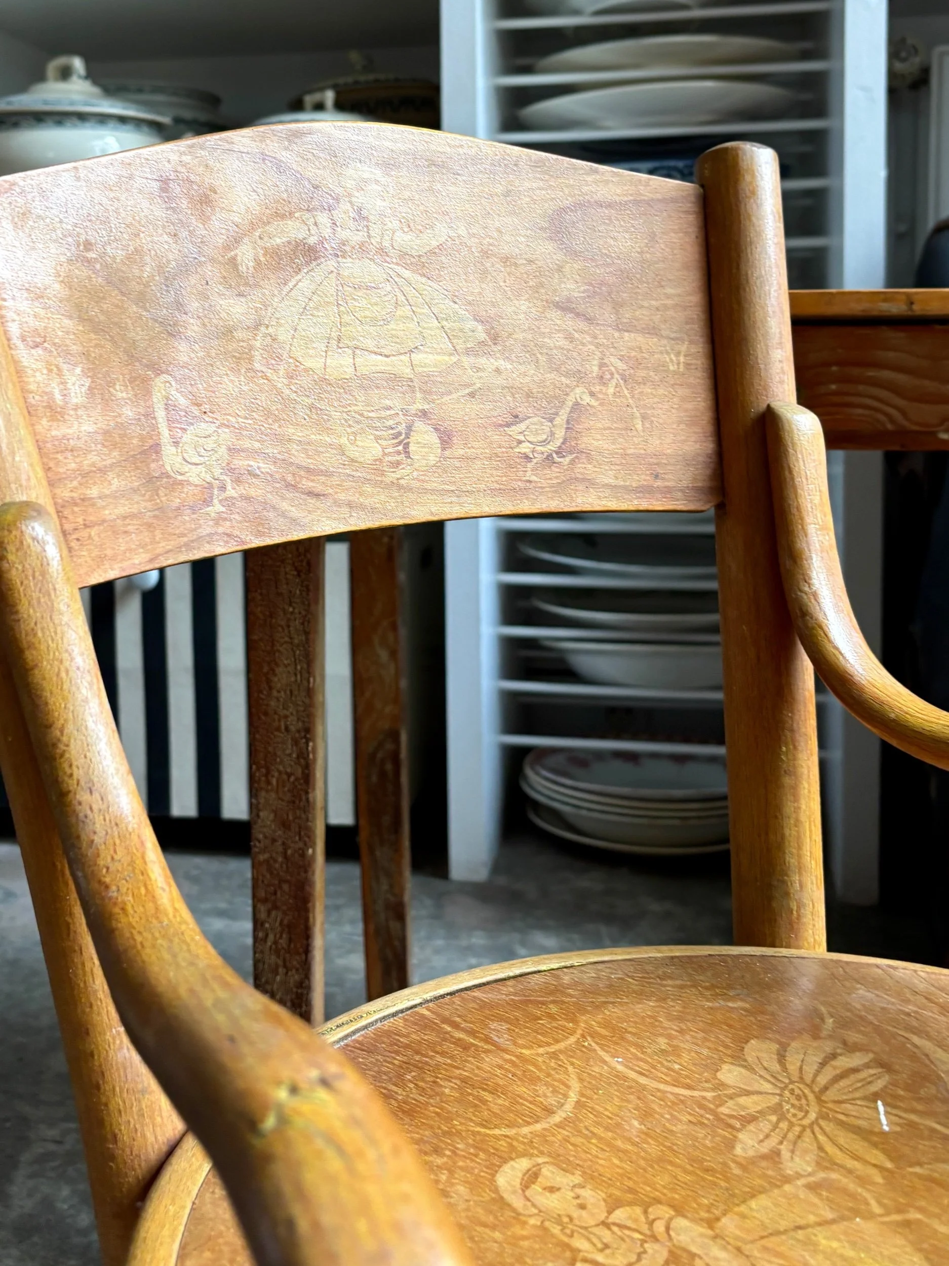 fauteuil-enfant-fischel-bois-cintre-bureau-meuble-vintage-axs-design-paris-france